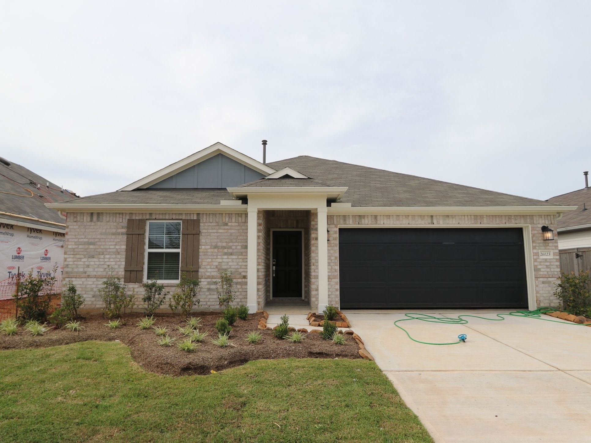 Front Exterior:Front Exterior