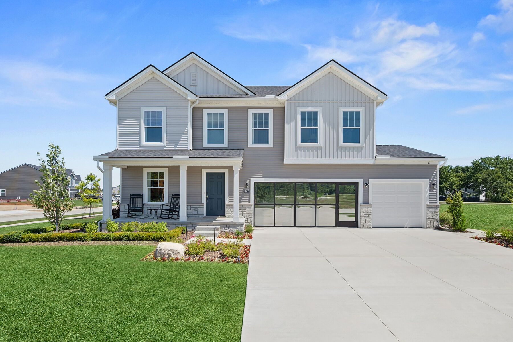 Front Exterior:Front Exterior