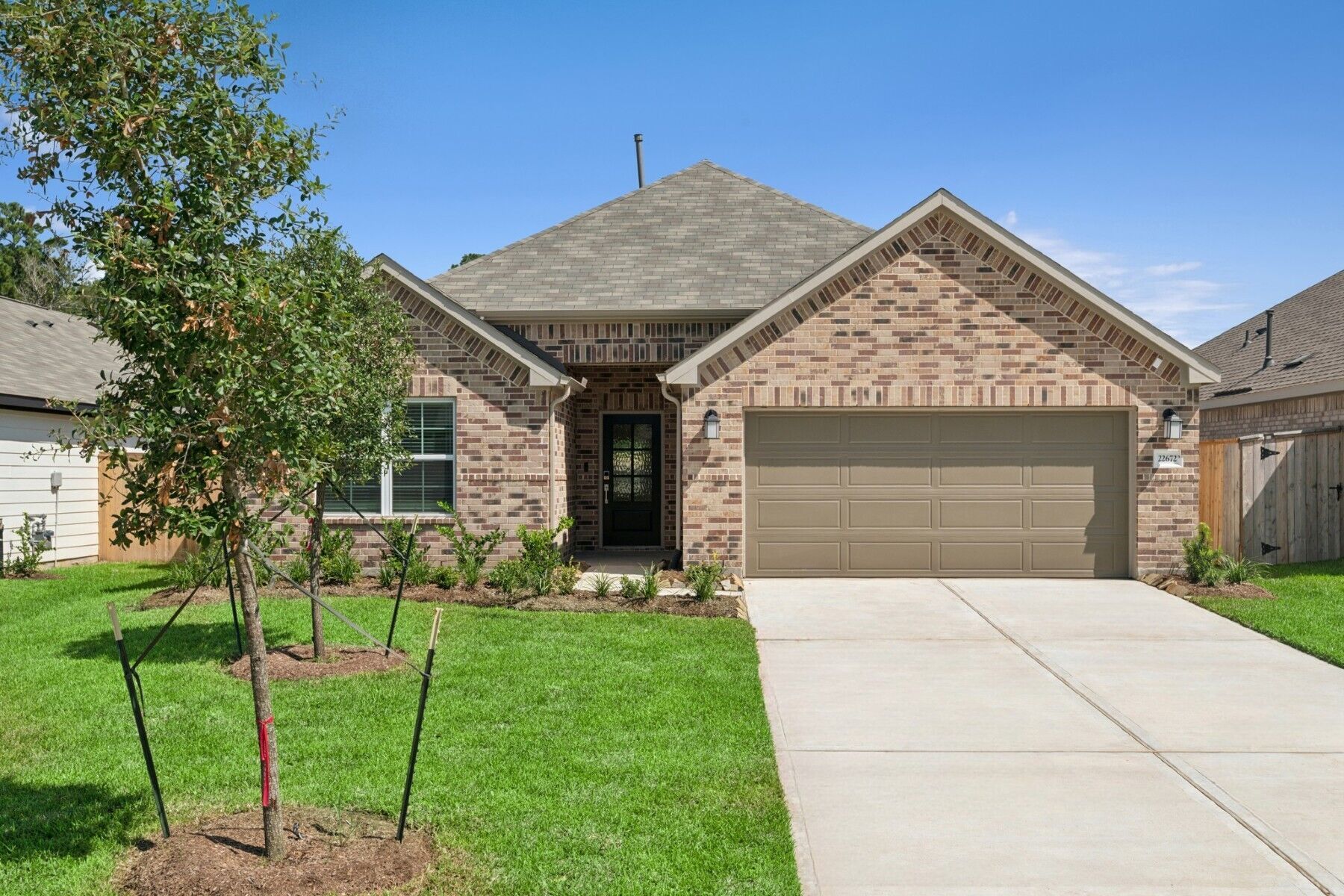 Front Exterior:Front Exterior