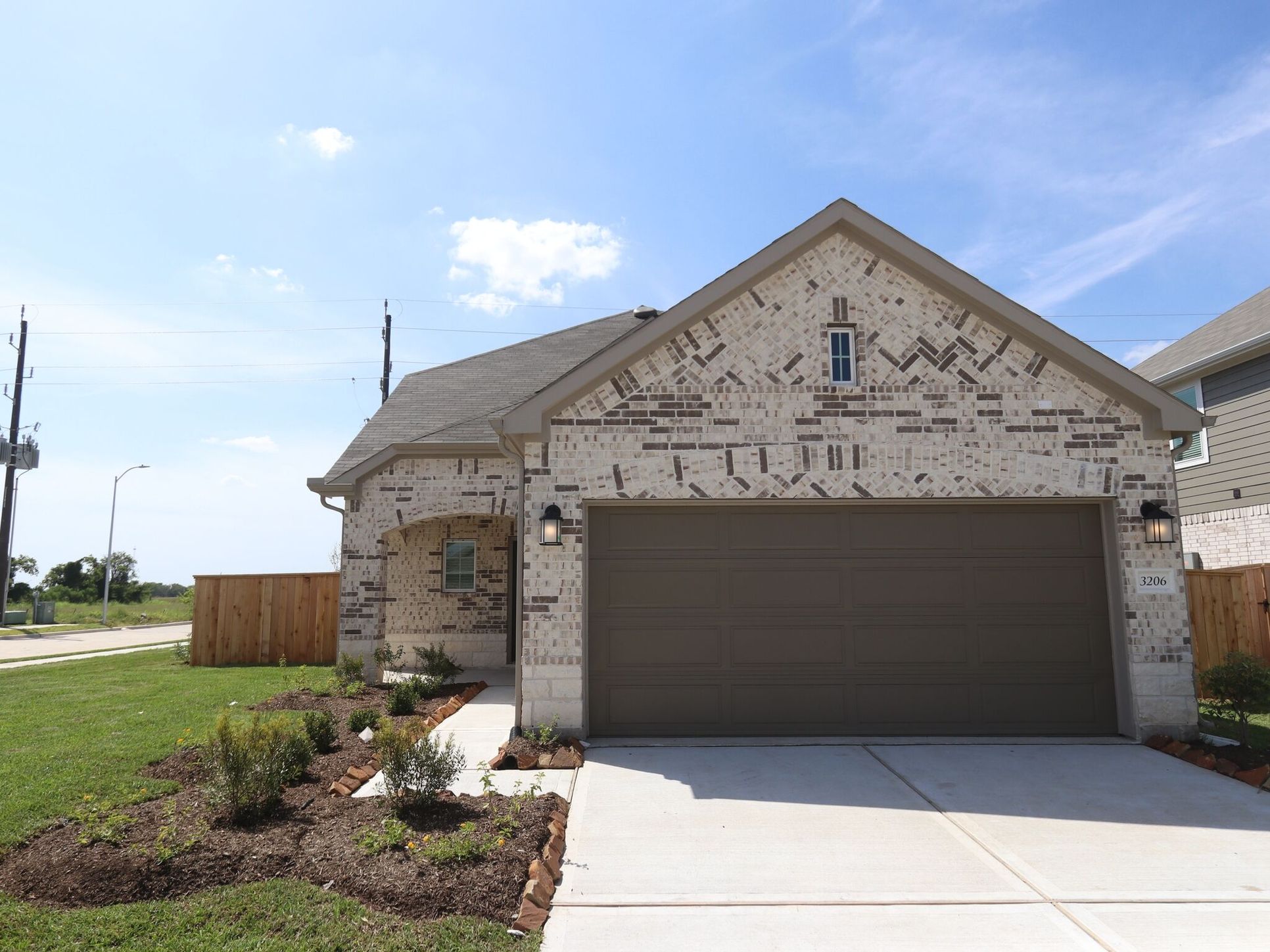 Front Exterior:Front Exterior