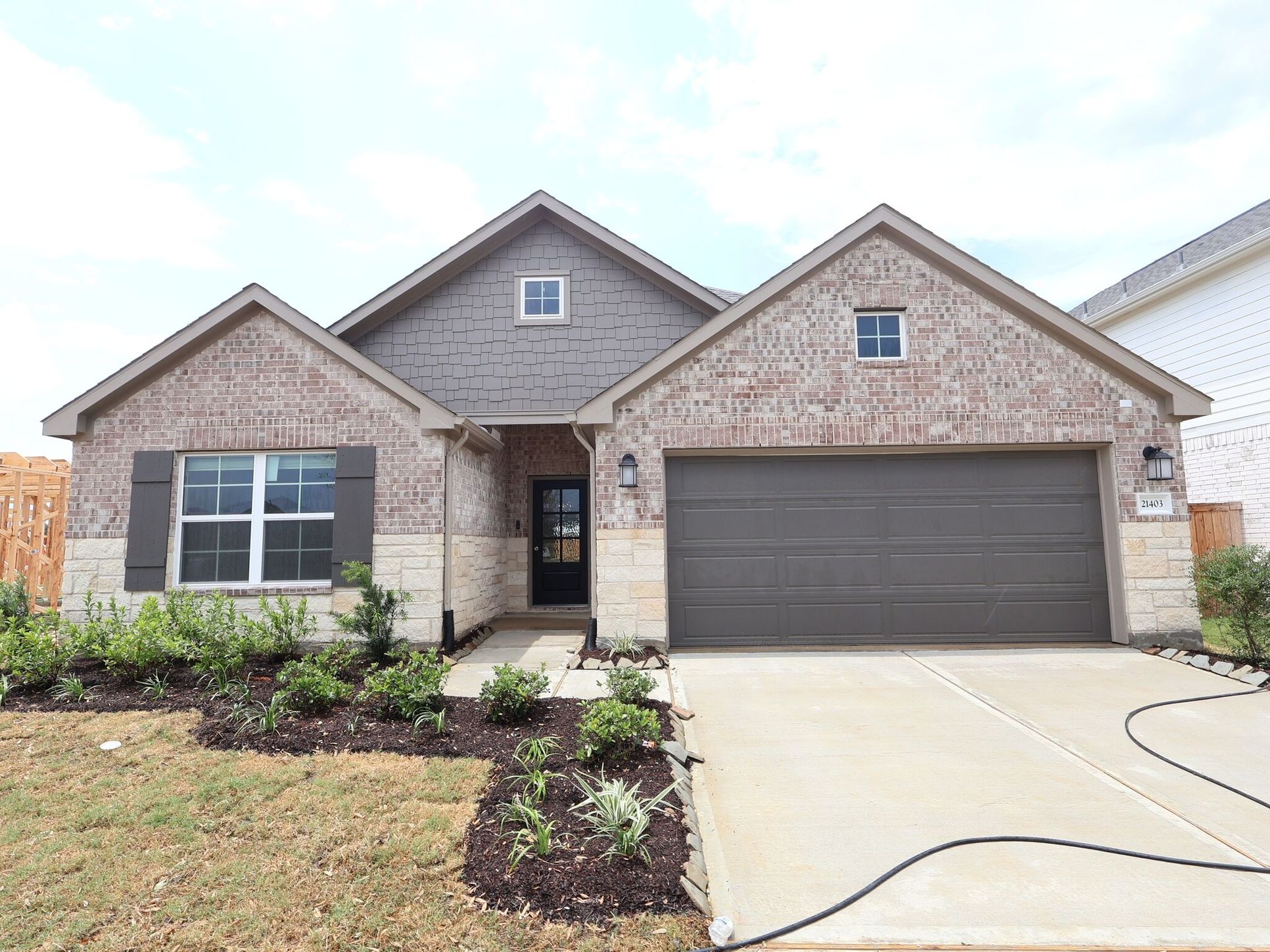 Front Exterior:Front Exterior