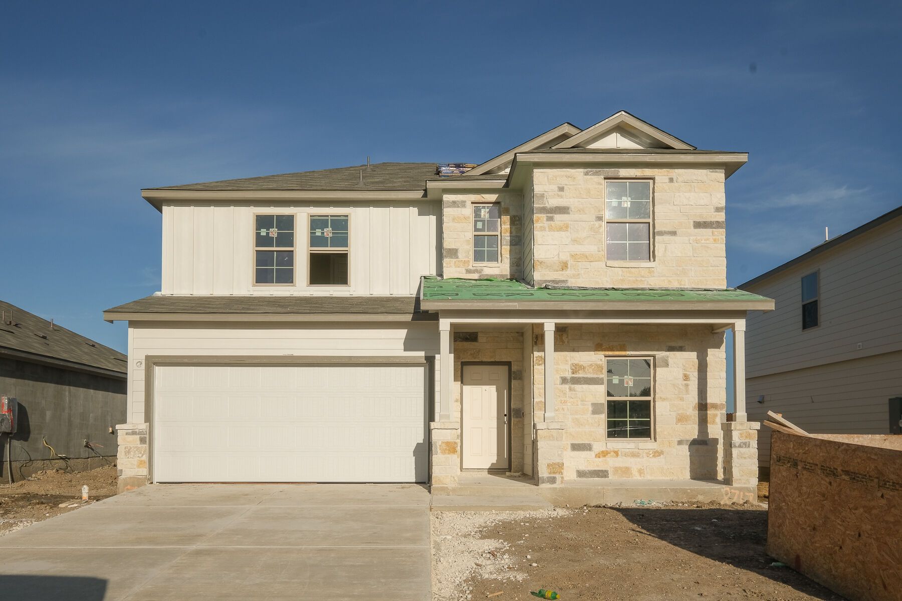 Front Exterior:Front Exterior