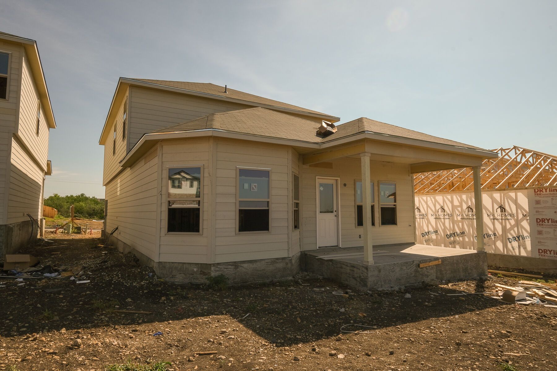 Back Exterior:Back Exterior