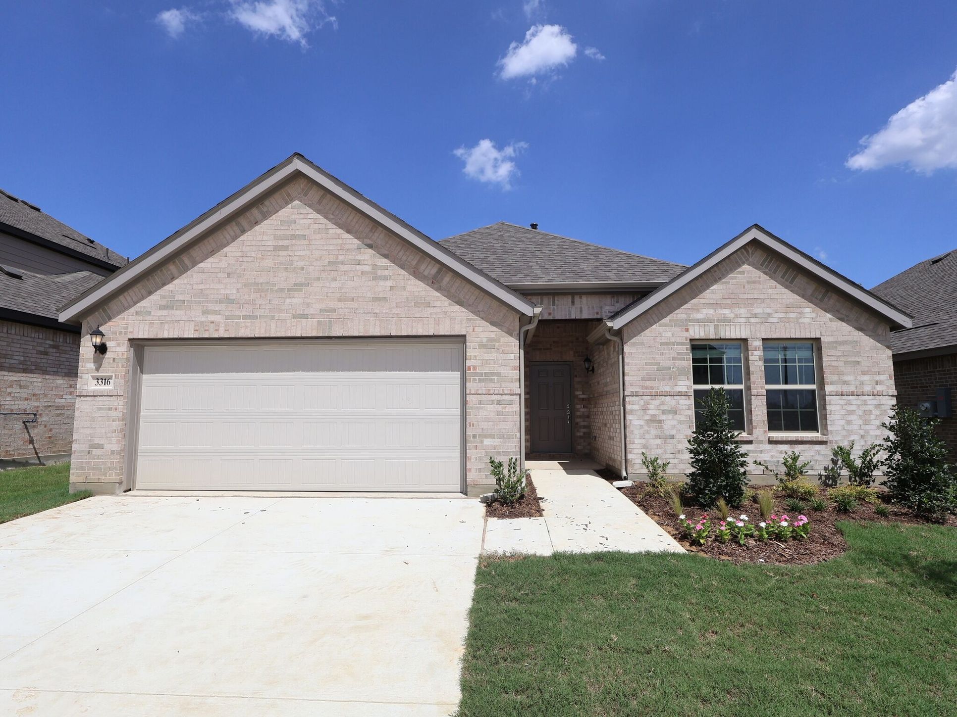 Exterior:Exterior