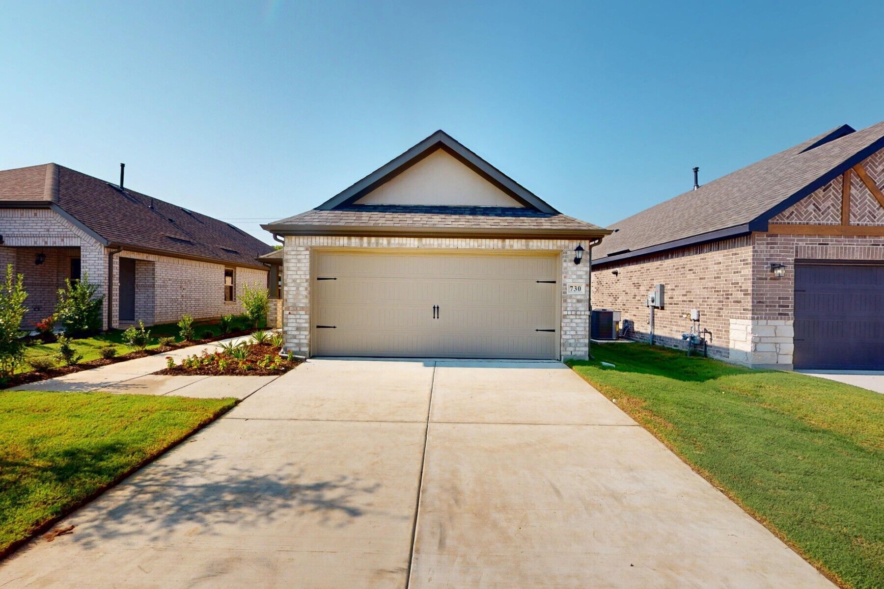 Front Exterior:Front Exterior