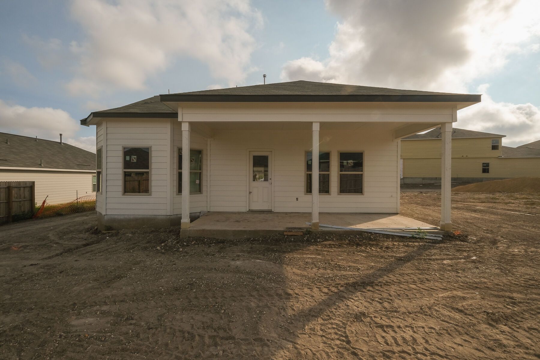 Back Exterior:Back Exterior