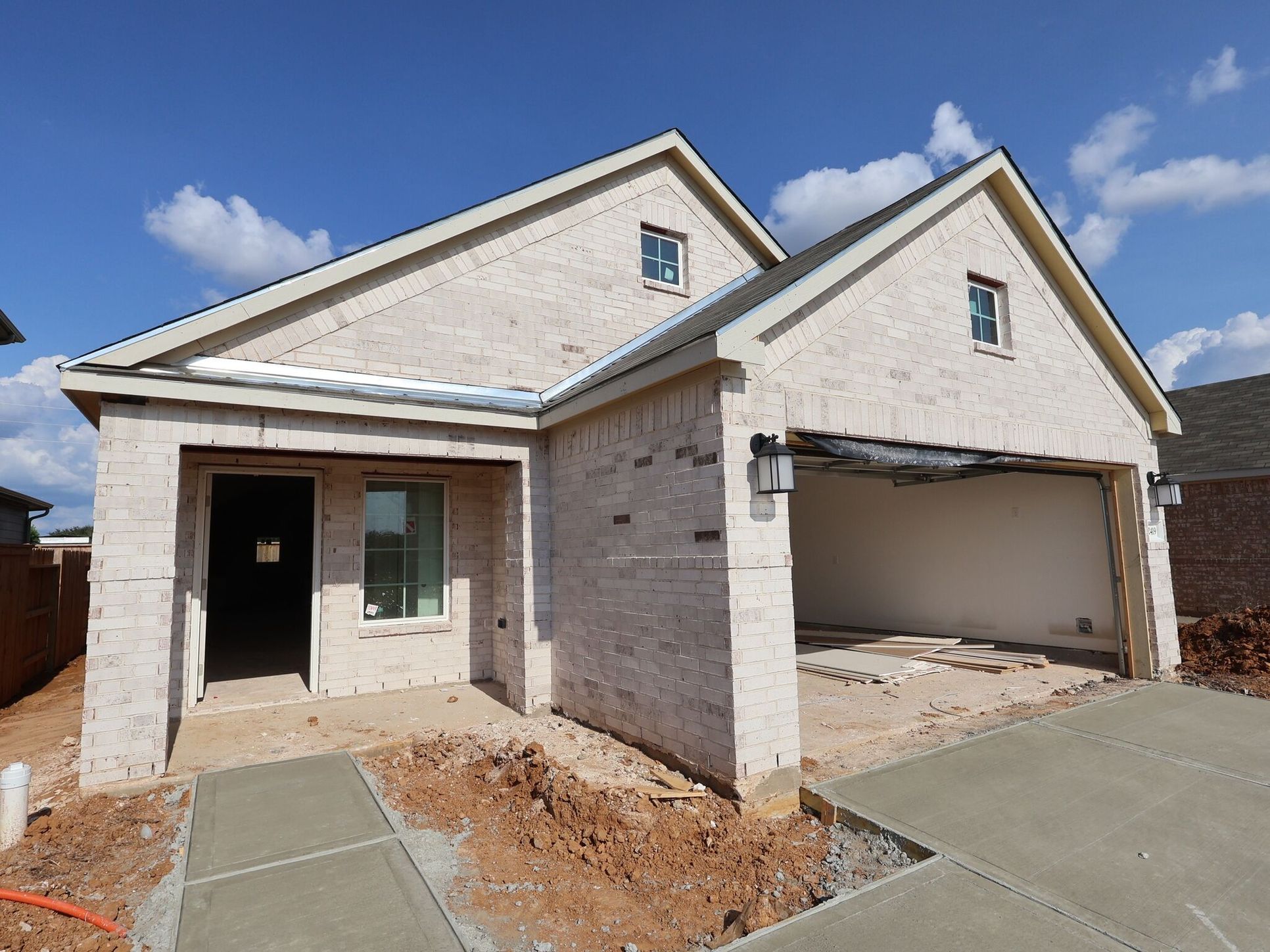 Exterior:Exterior