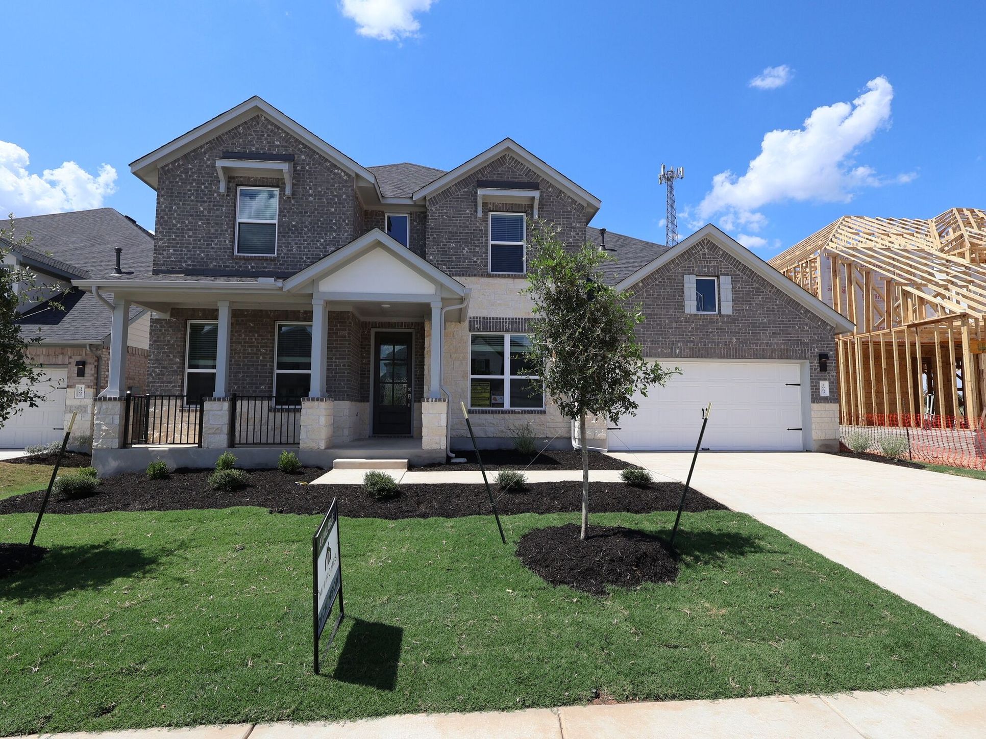 Front Exterior:Front Exterior