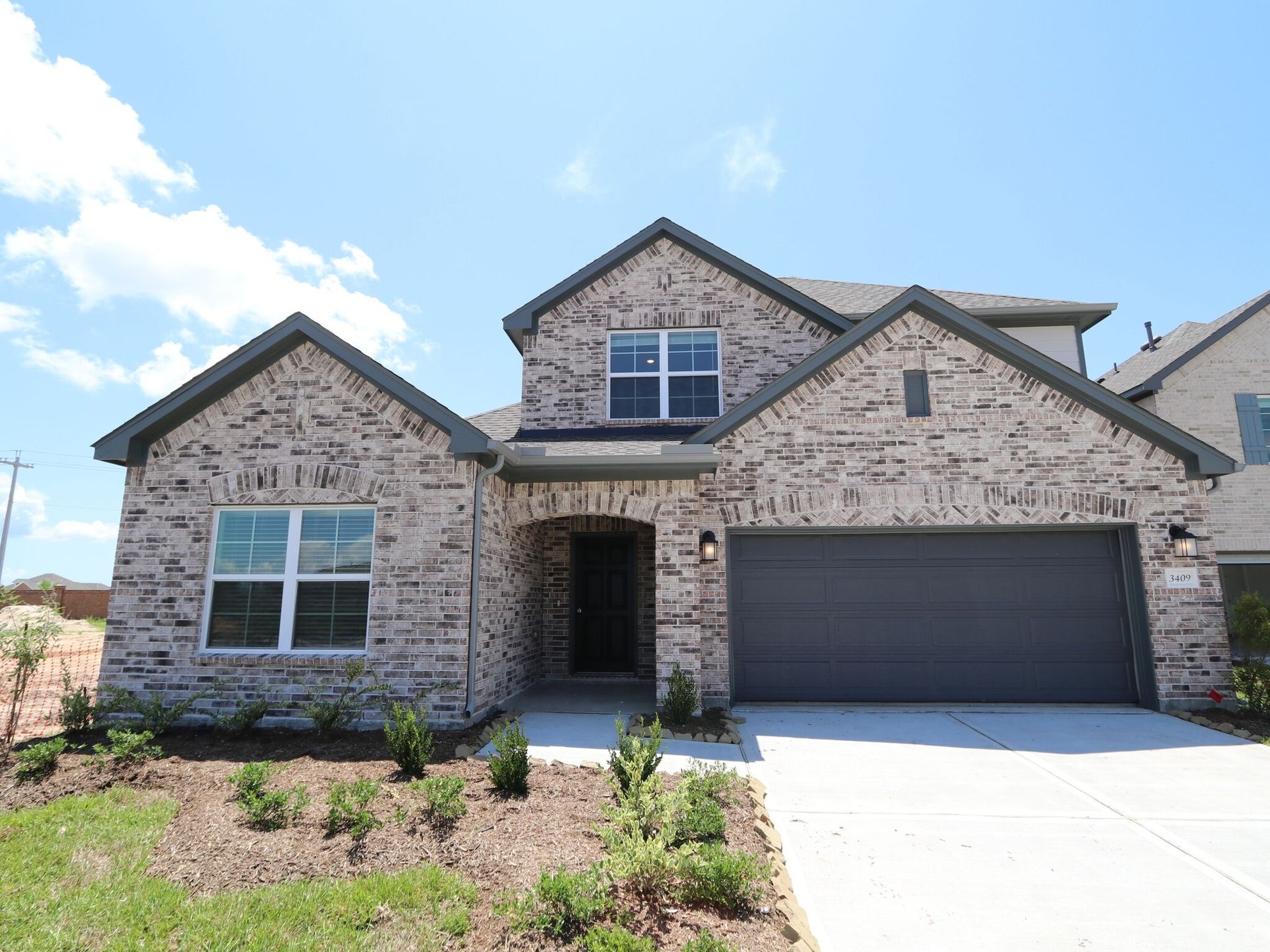 Front Exterior:Front Exterior