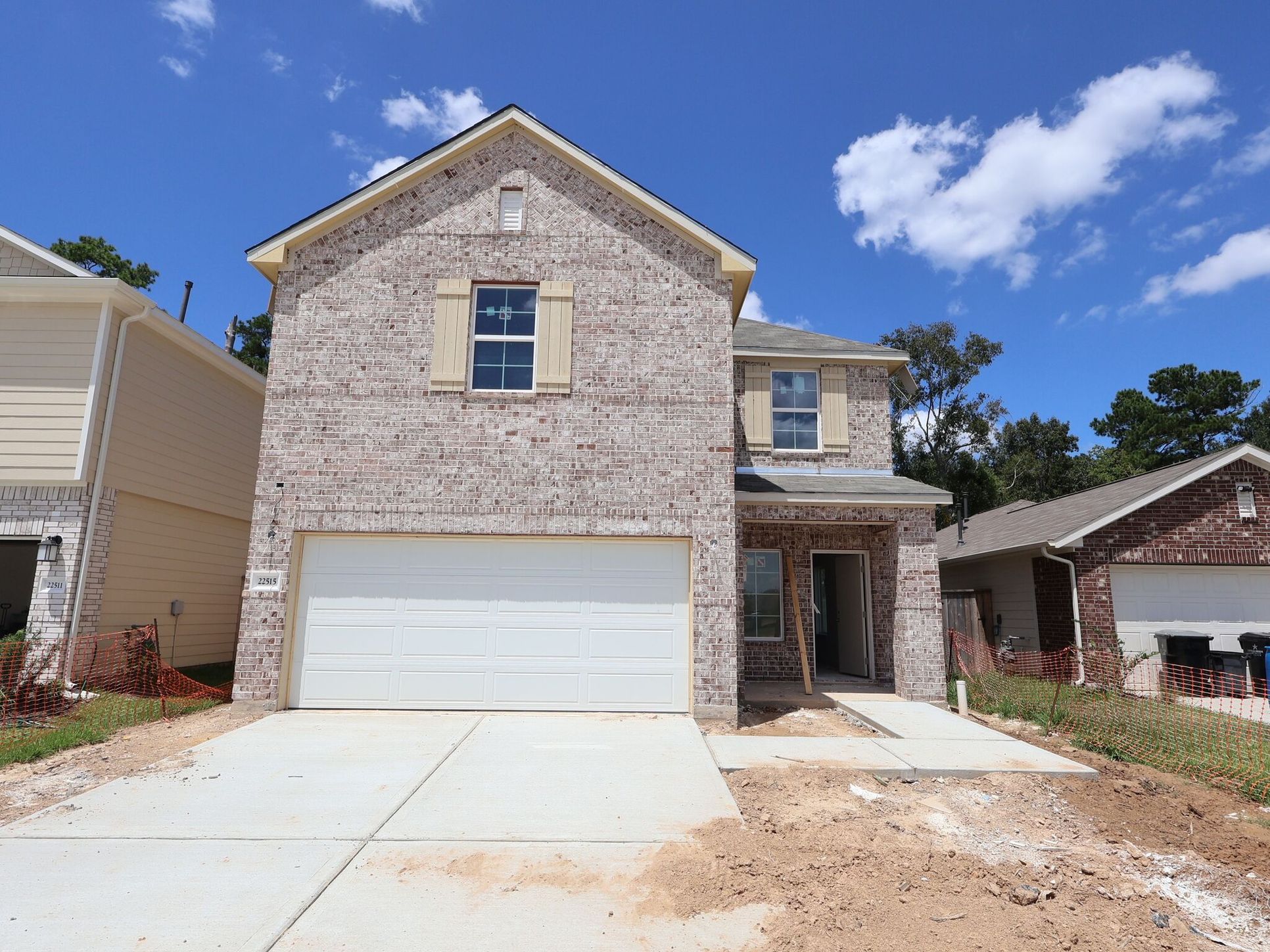 Front Exterior:Front Exterior
