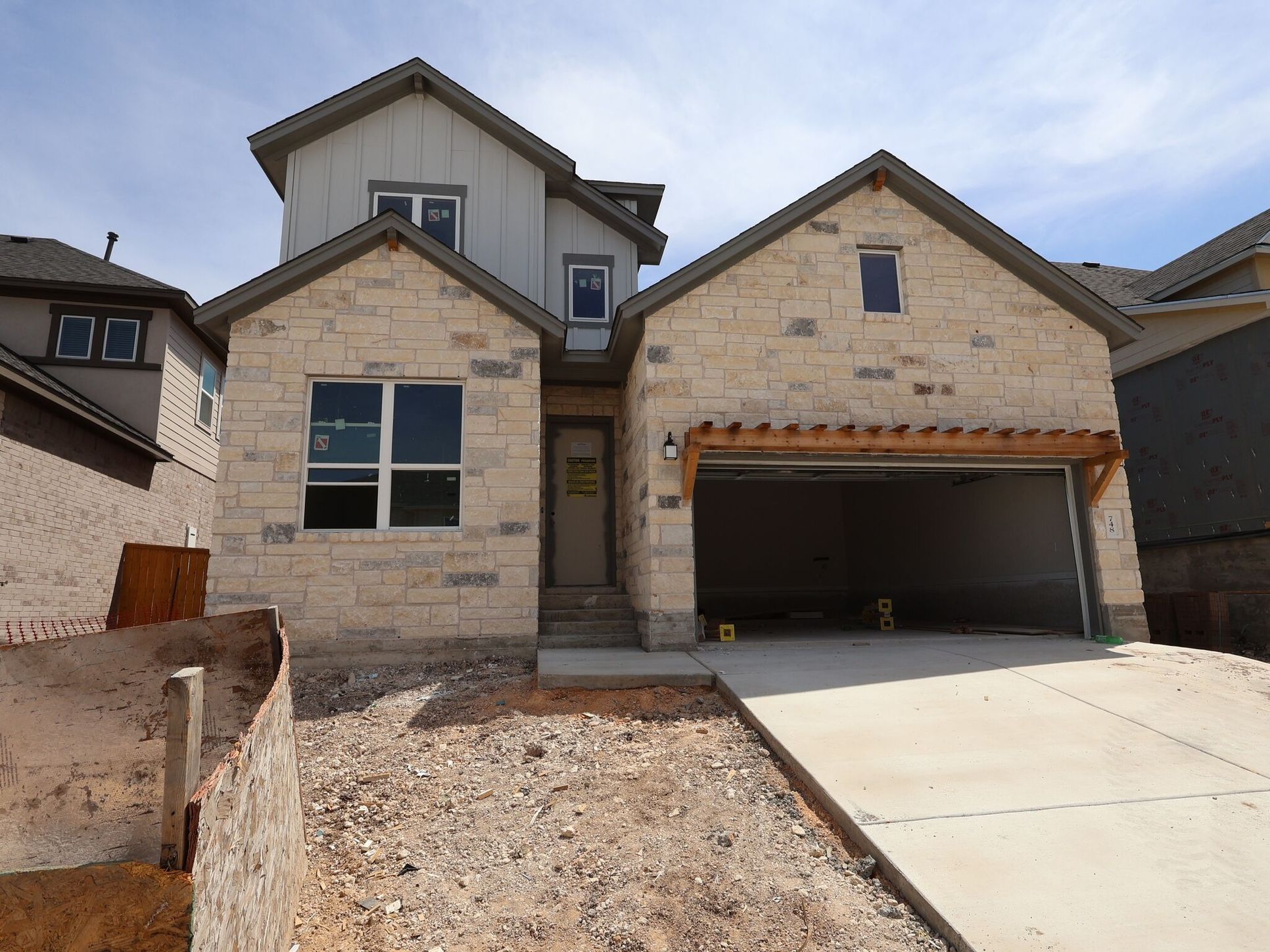Exterior:Exterior