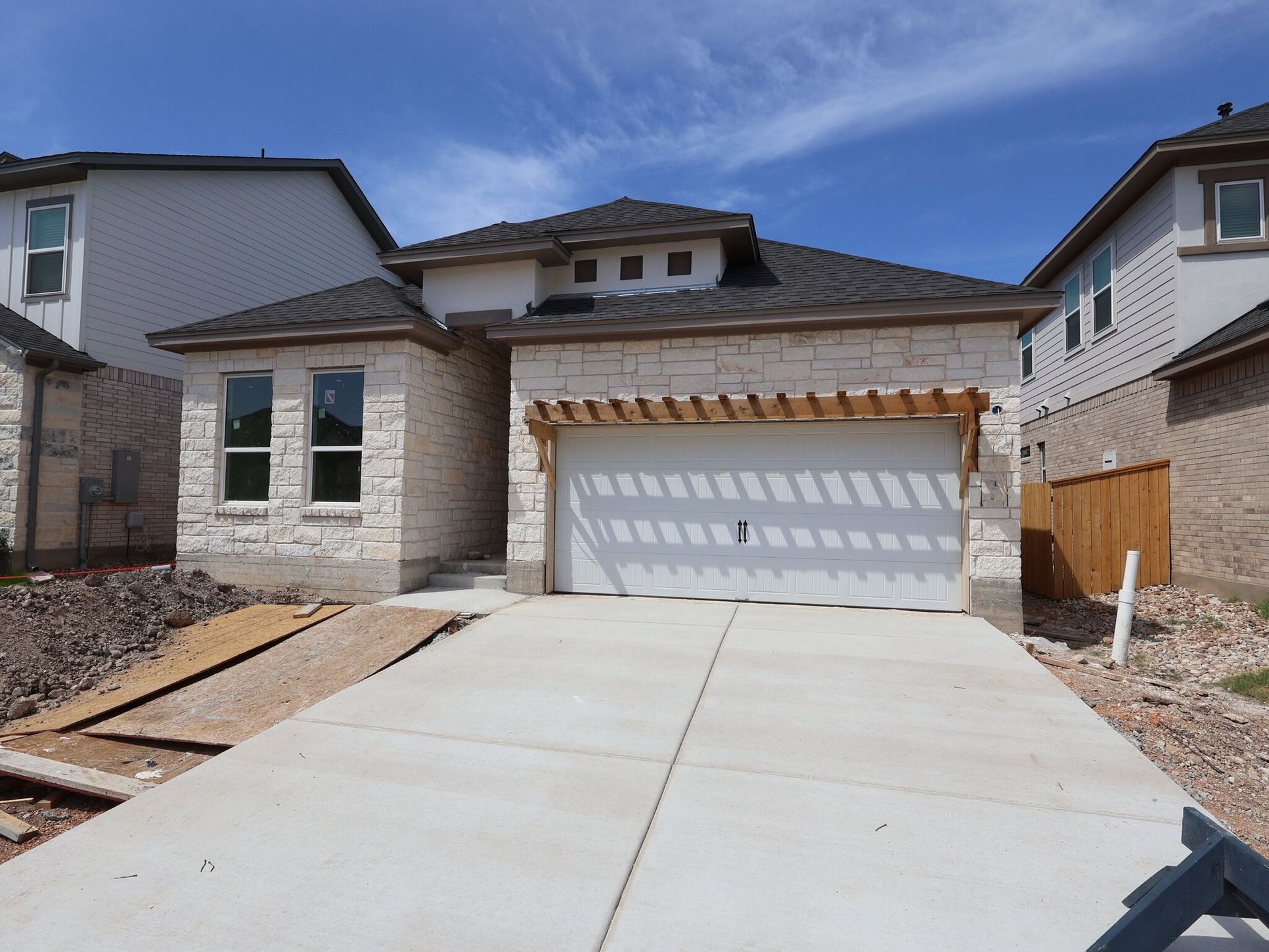 Exterior:Exterior