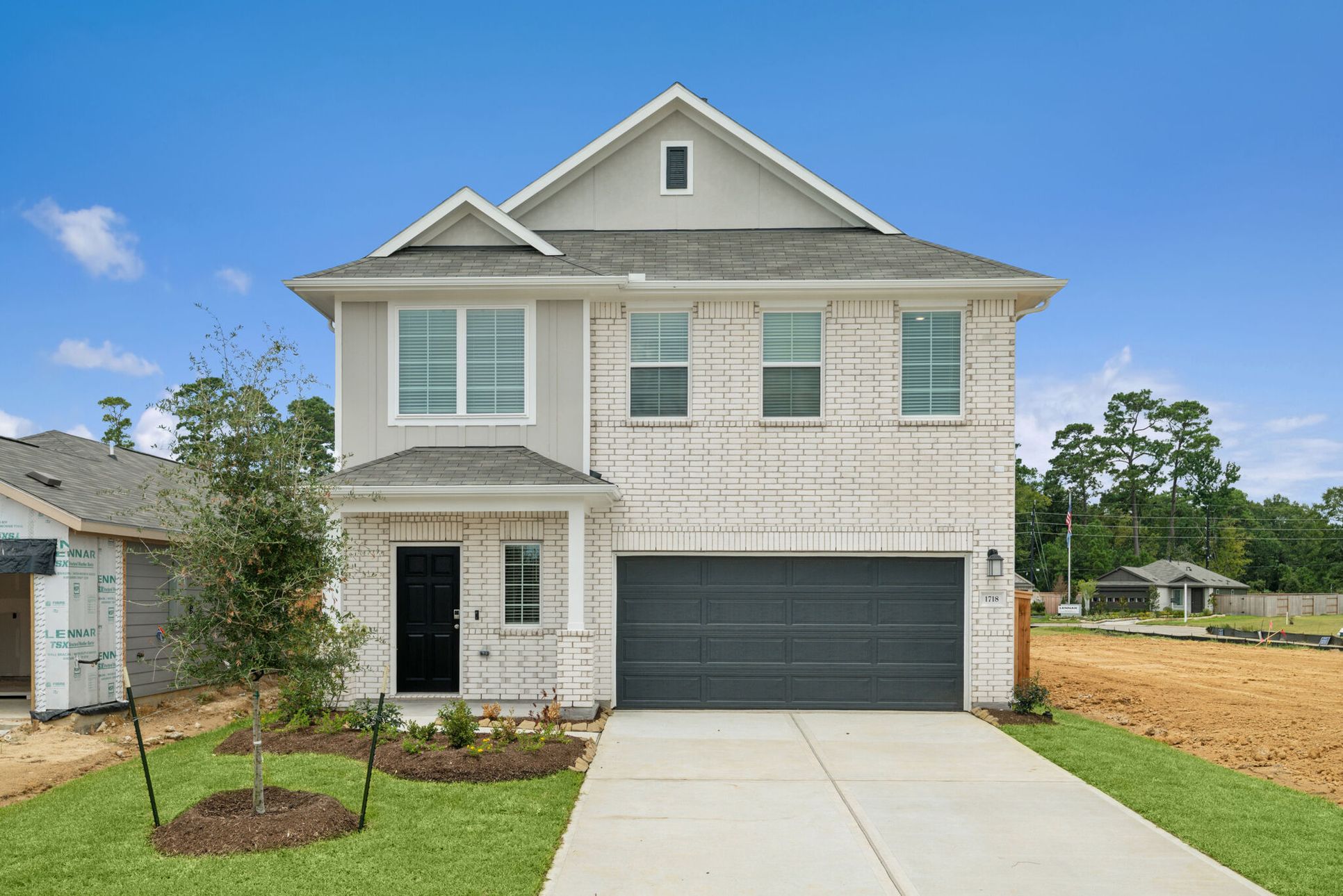 Front Exterior:Front Exterior