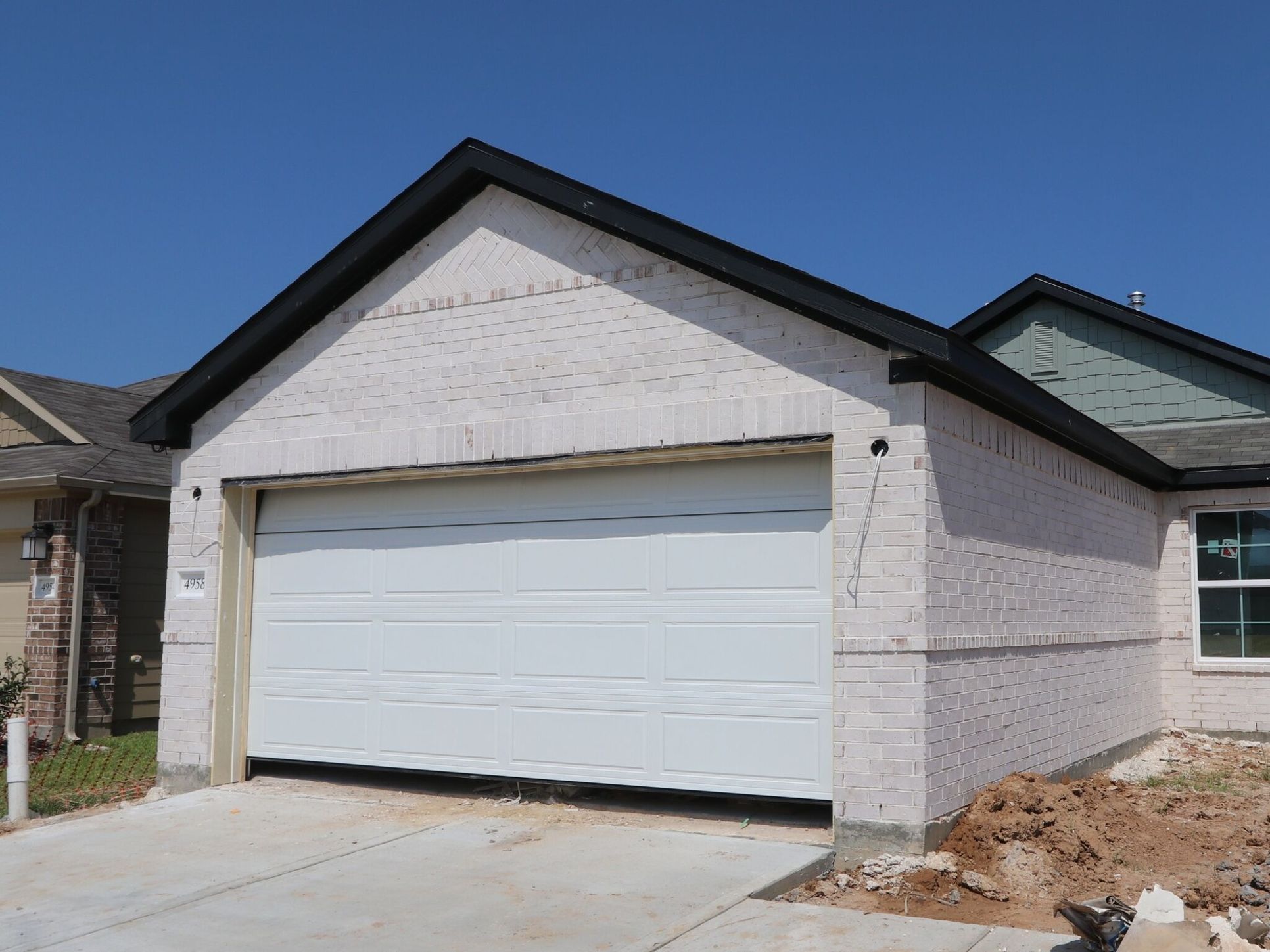 Exterior:Exterior