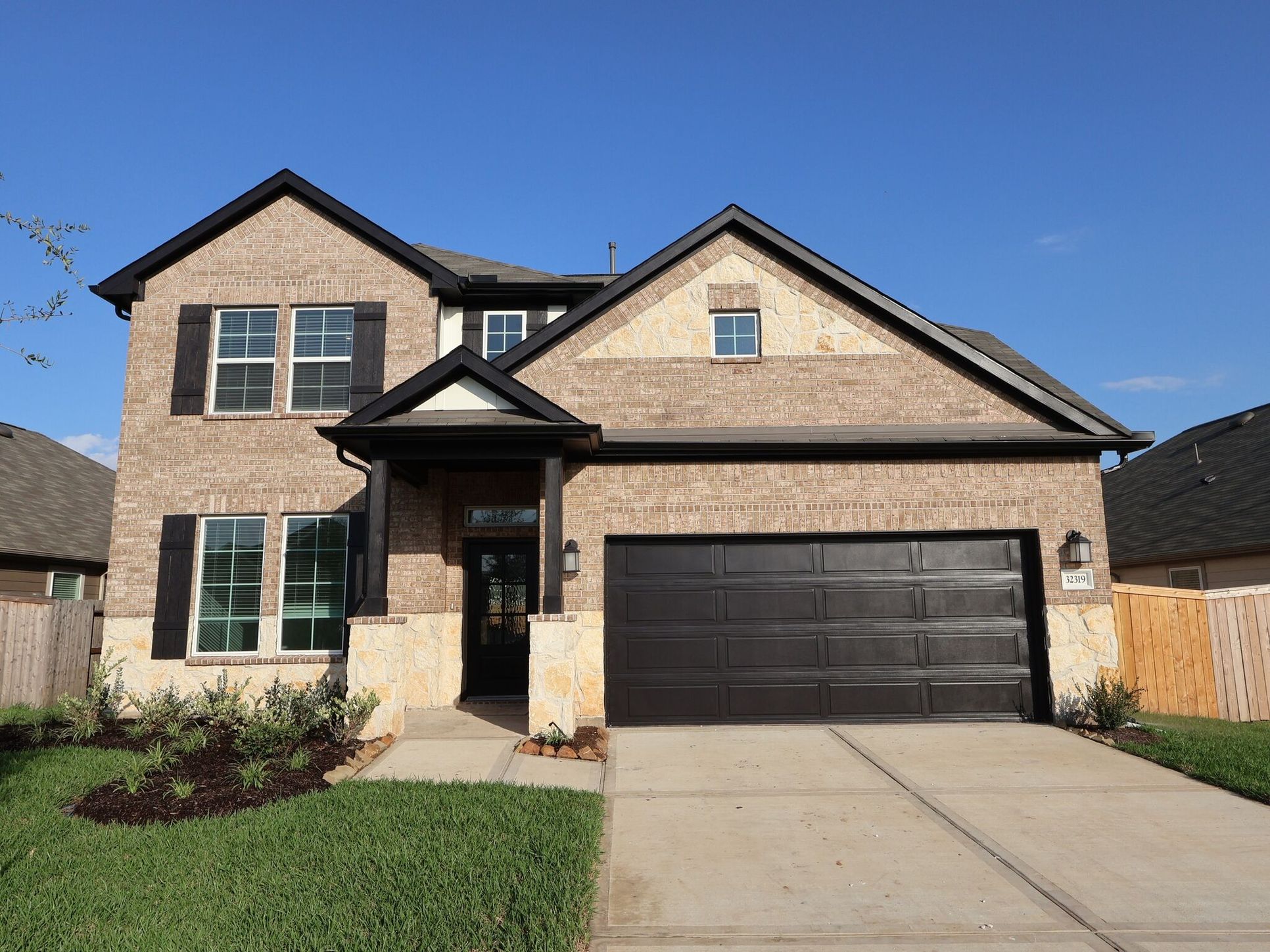 Front Exterior:Front Exterior
