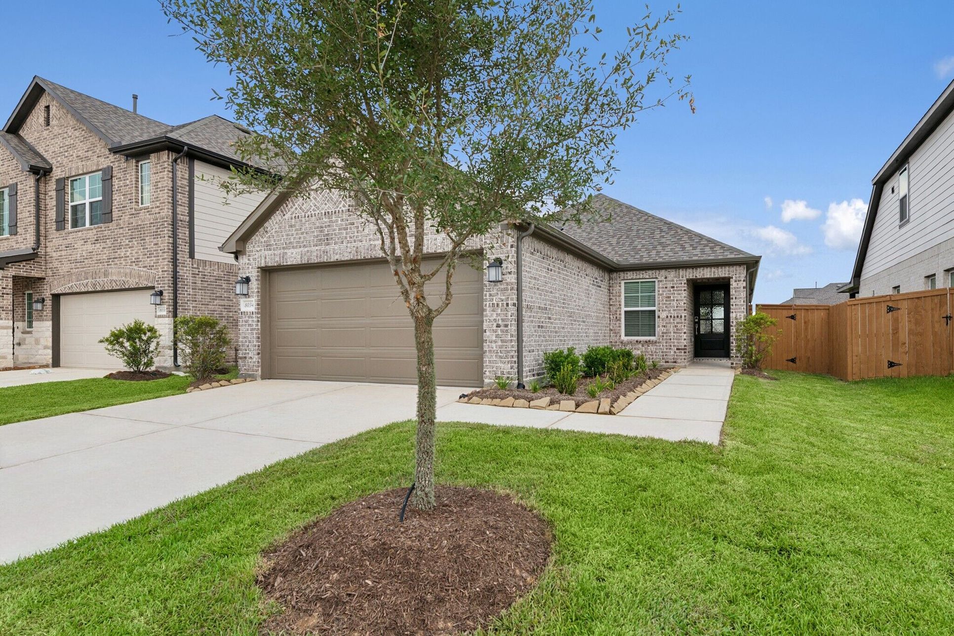 Exterior:Exterior - Representational Photo