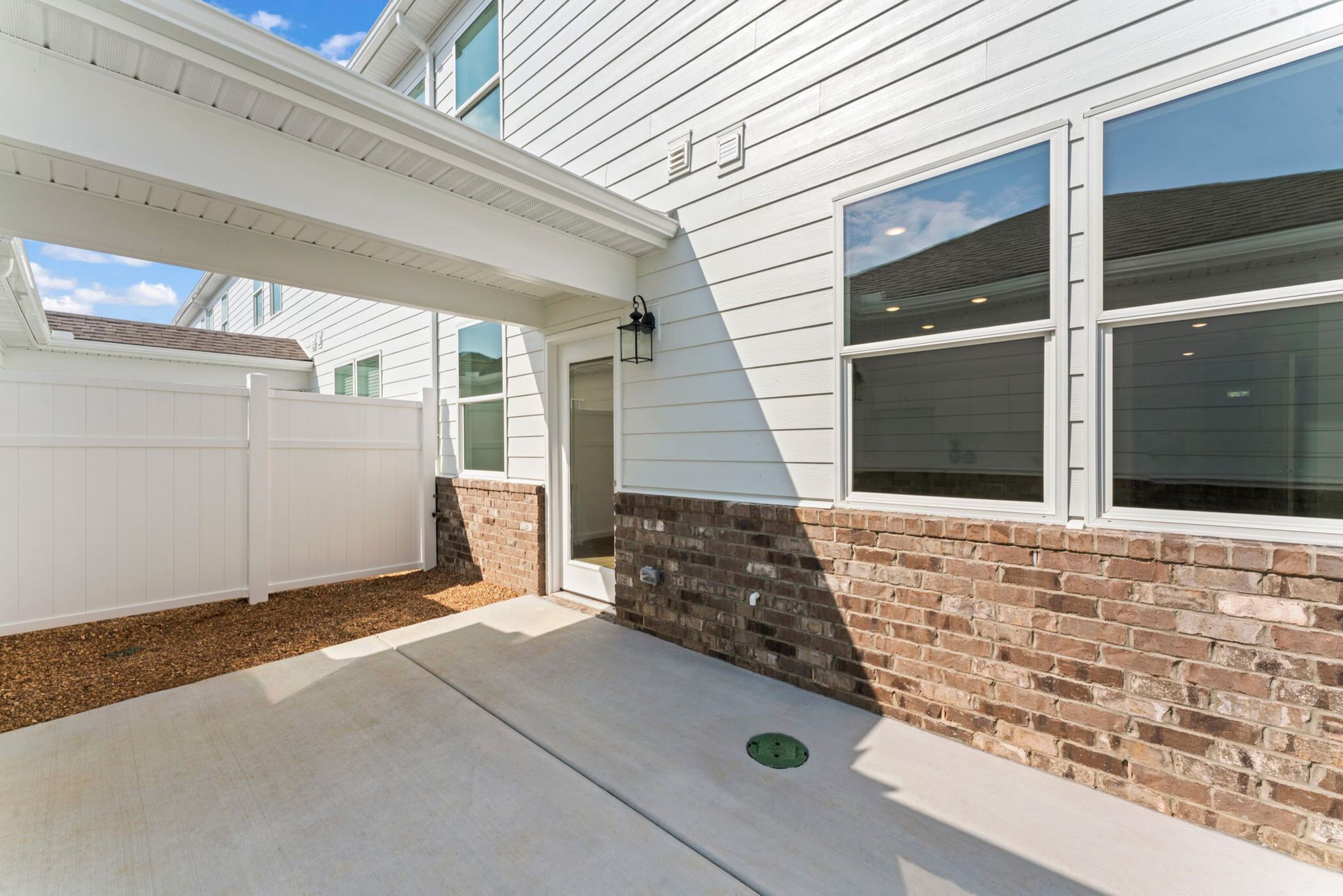 Courtyard:Courtyard - Representational Photo
