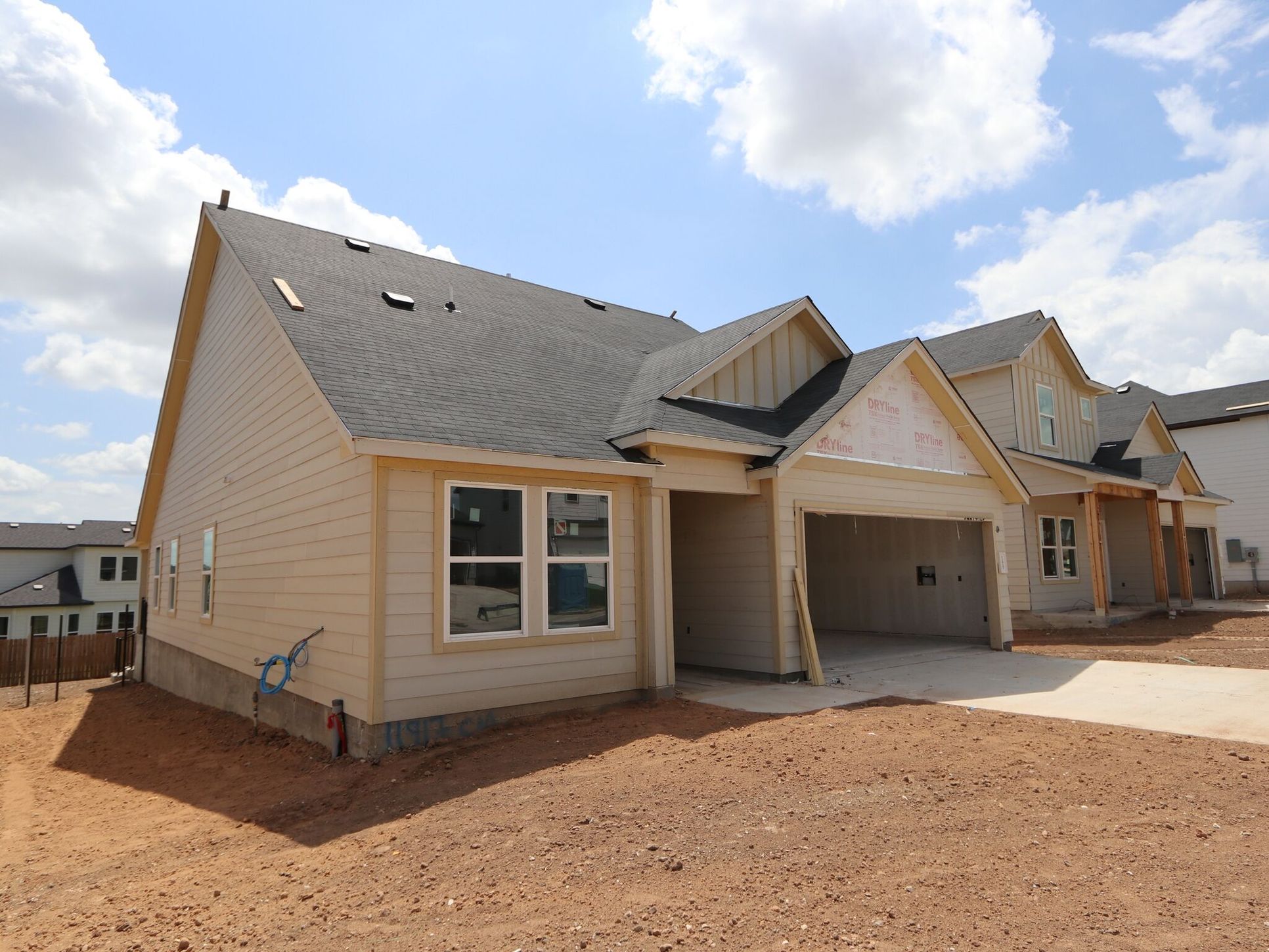 Side Exterior:Side Exterior