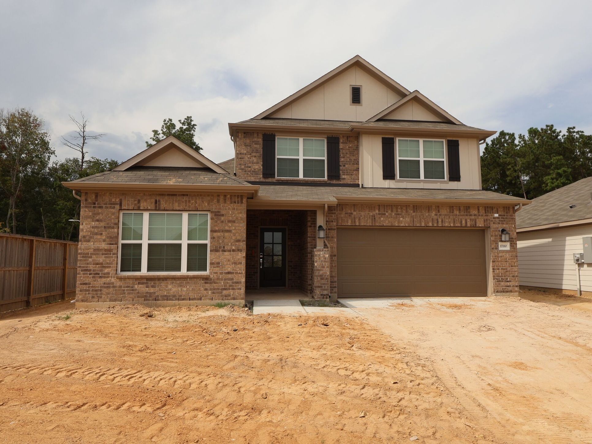 Front Exterior:Front Exterior