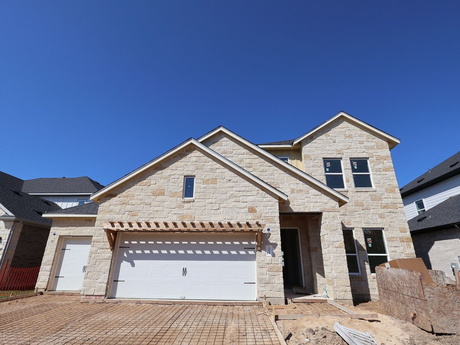 Front Exterior:Front Exterior