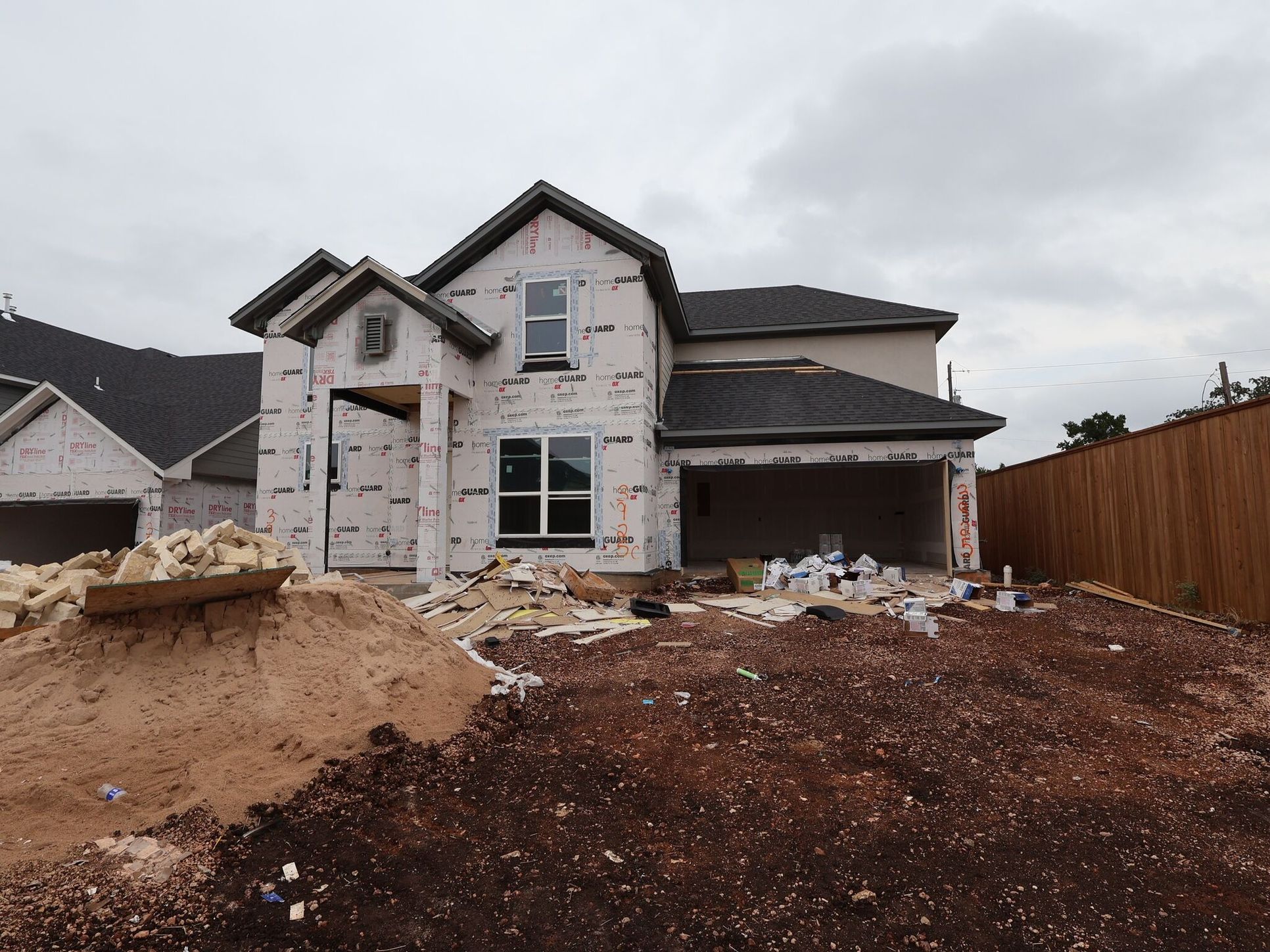 Front Exterior:Front Exterior