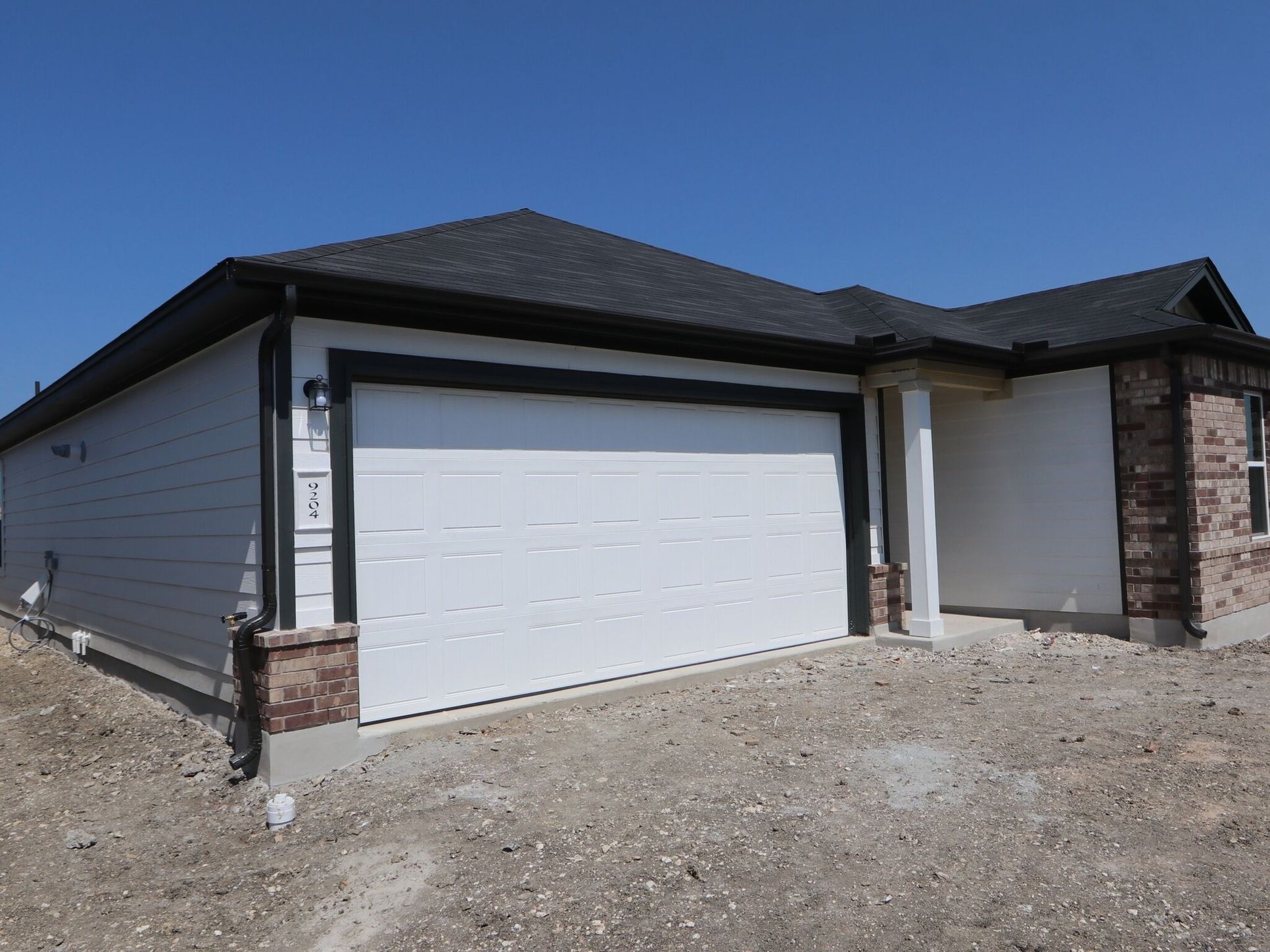 Exterior:Exterior