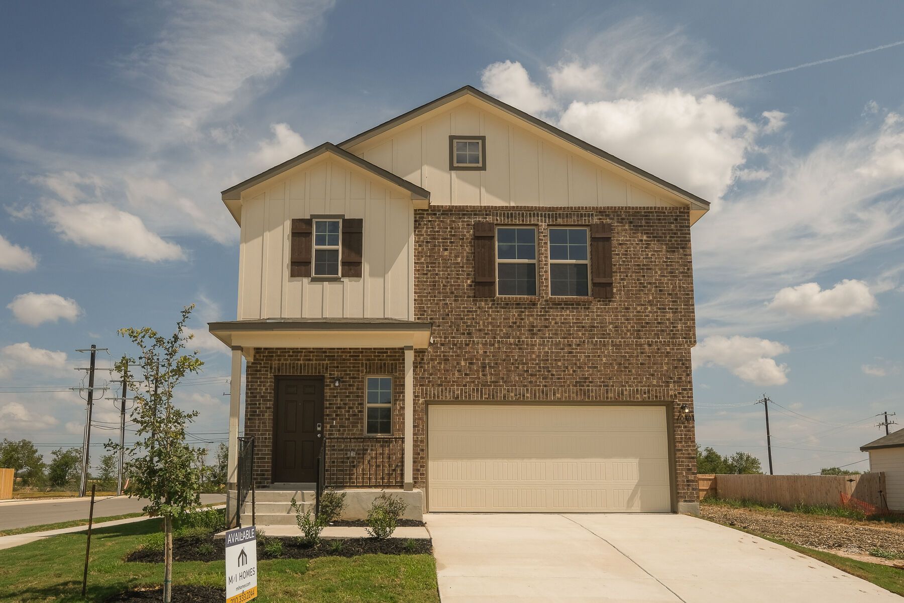 Front Exterior:Front Exterior