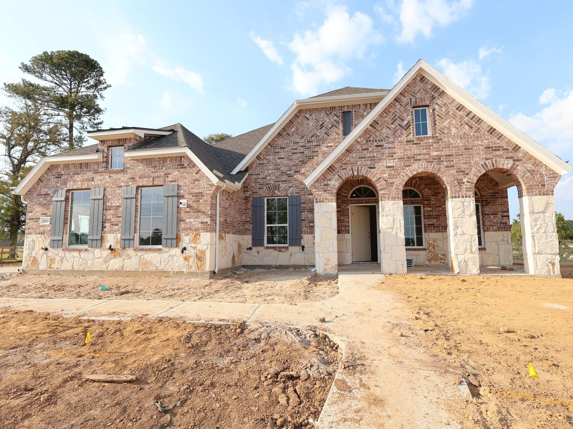Front Exterior:Front Exterior