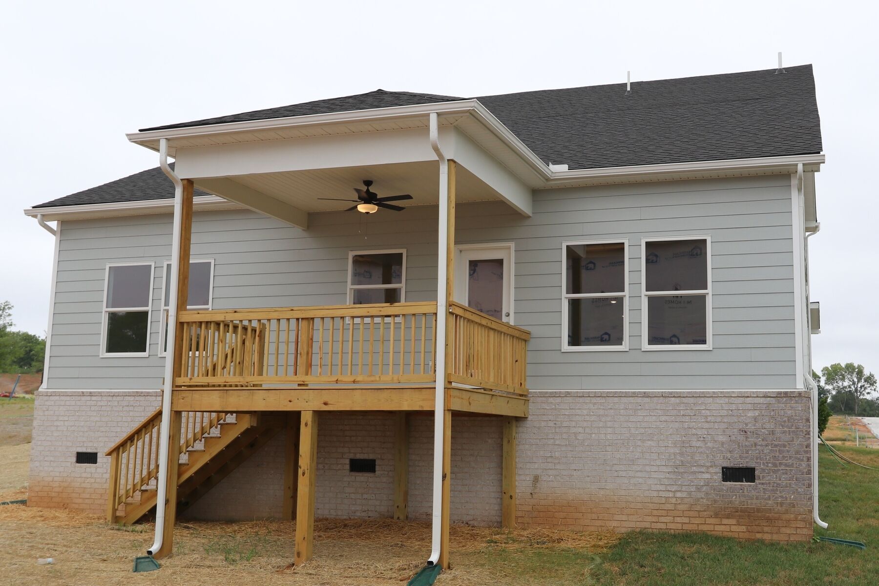 Back Exterior:Back Exterior