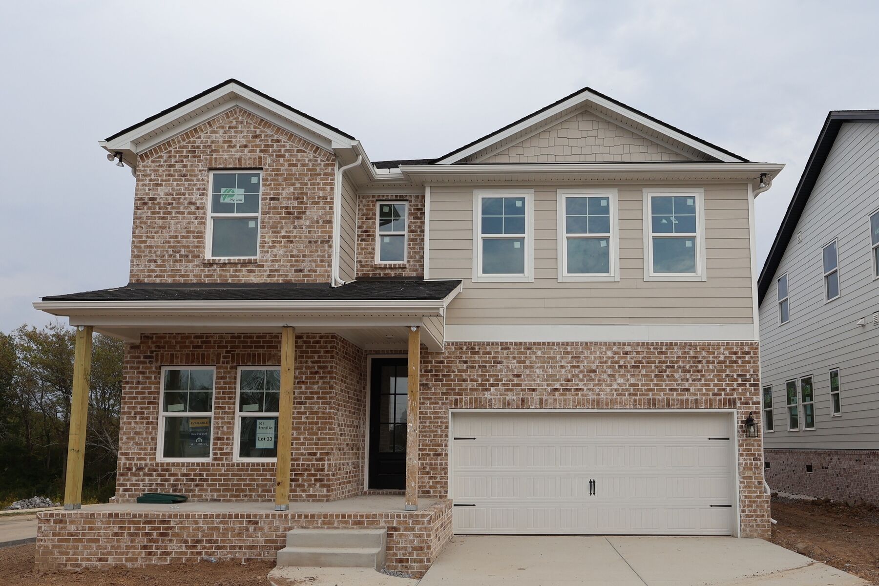 Front Exterior:Front Exterior