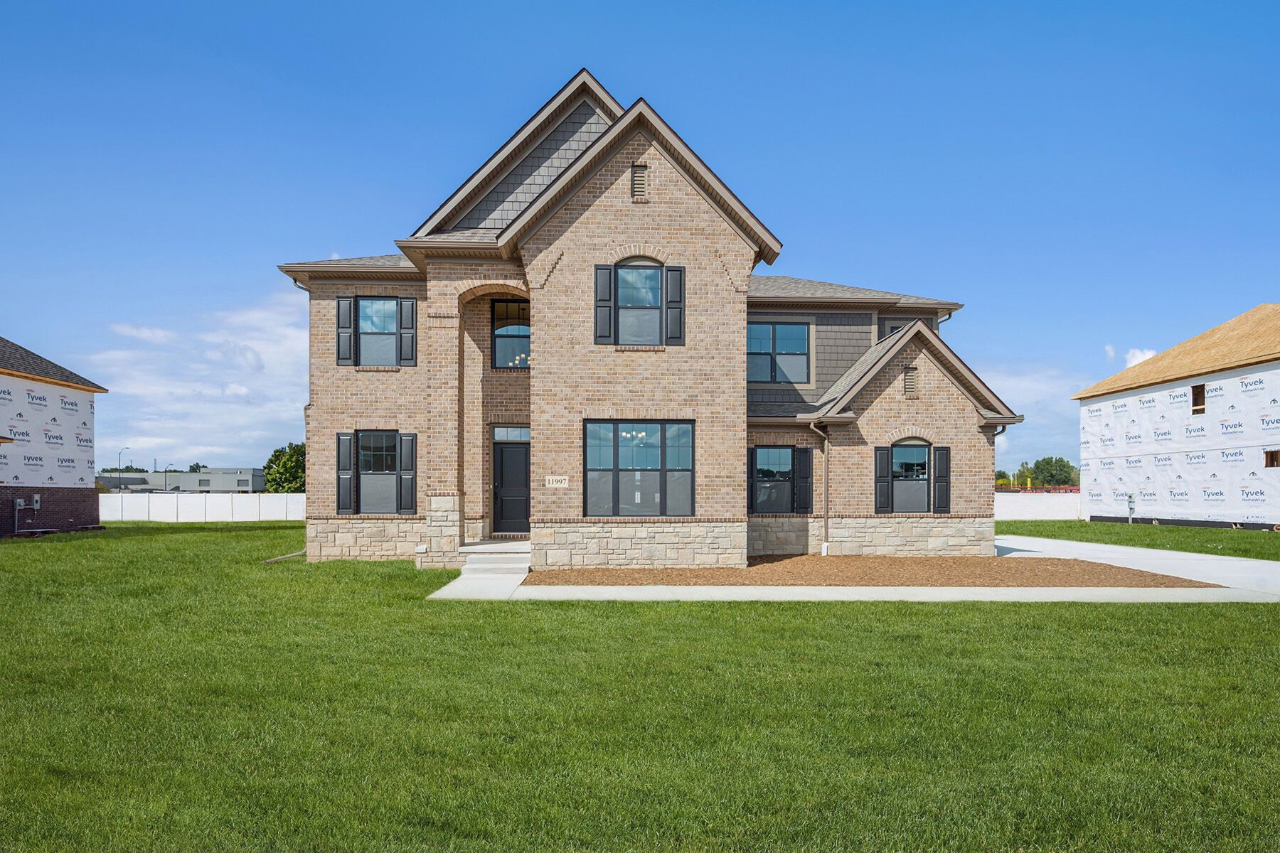 Front Exterior:Front Exterior