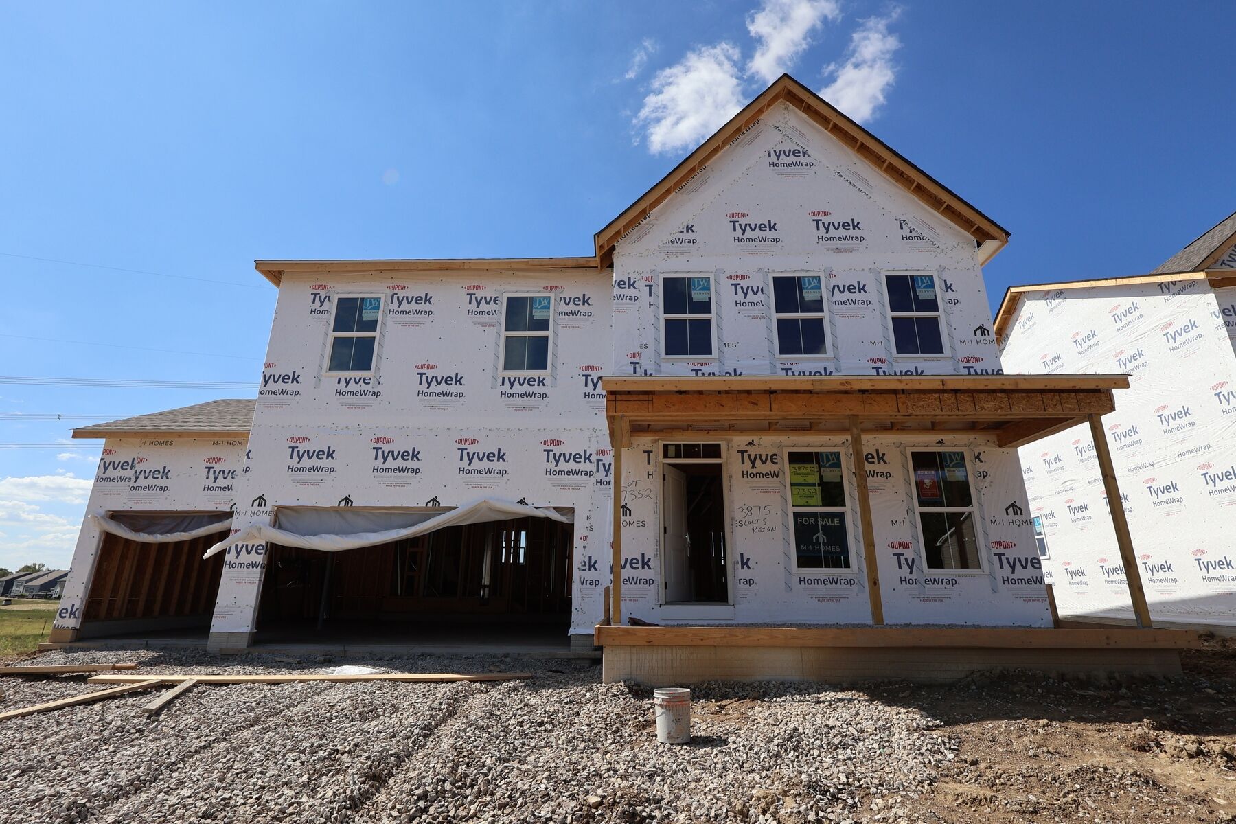 Front Exterior:Front Exterior