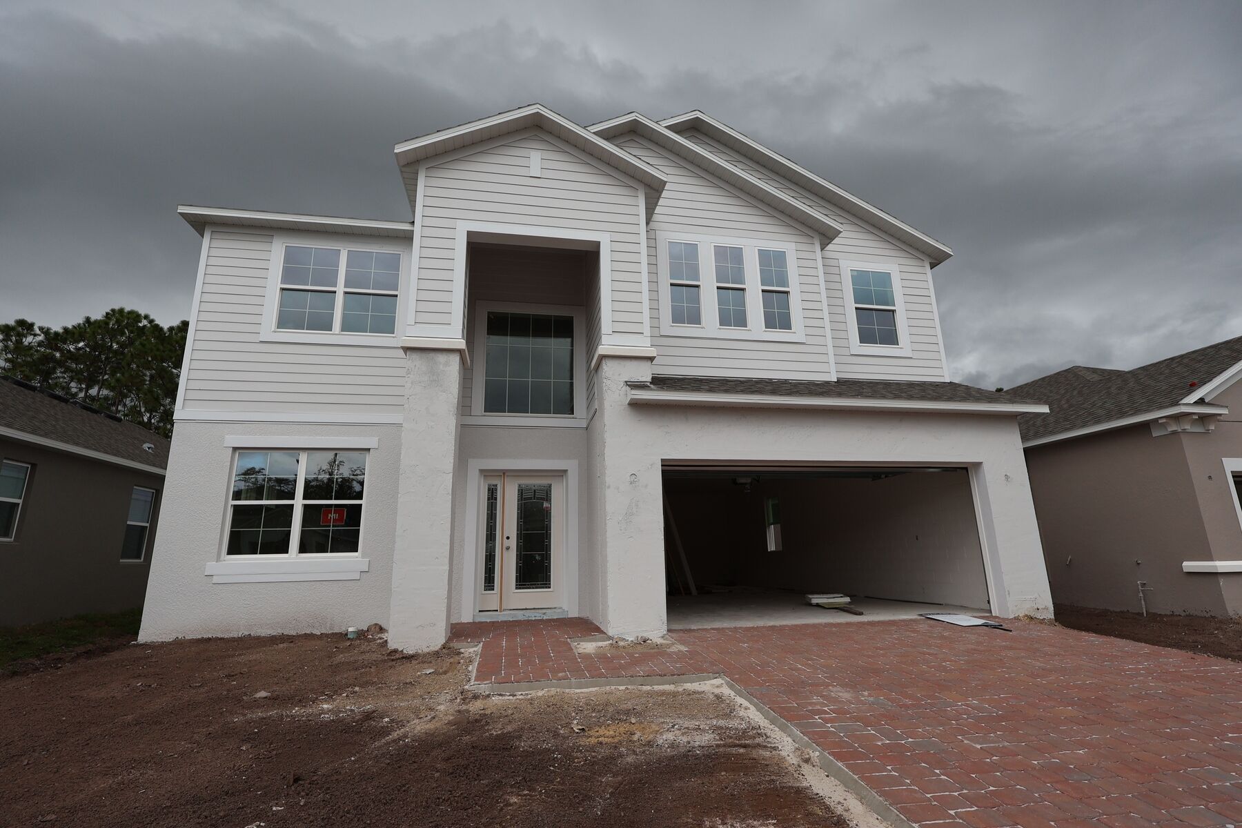 Front Exterior:Front Exterior