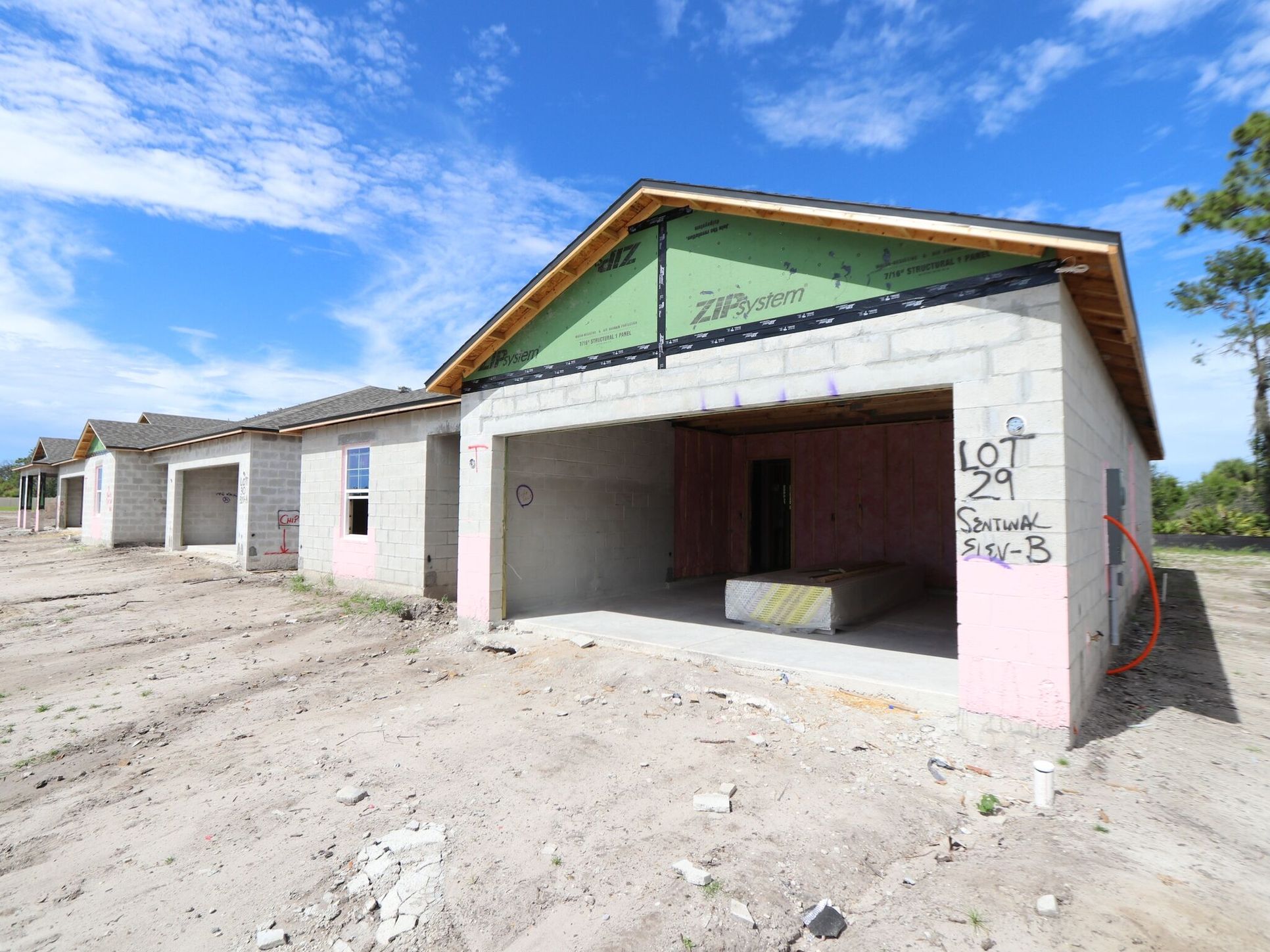 Exterior:Exterior
