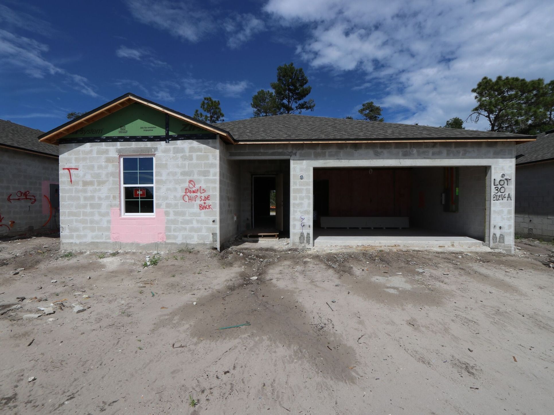 Front Exterior:Front Exterior