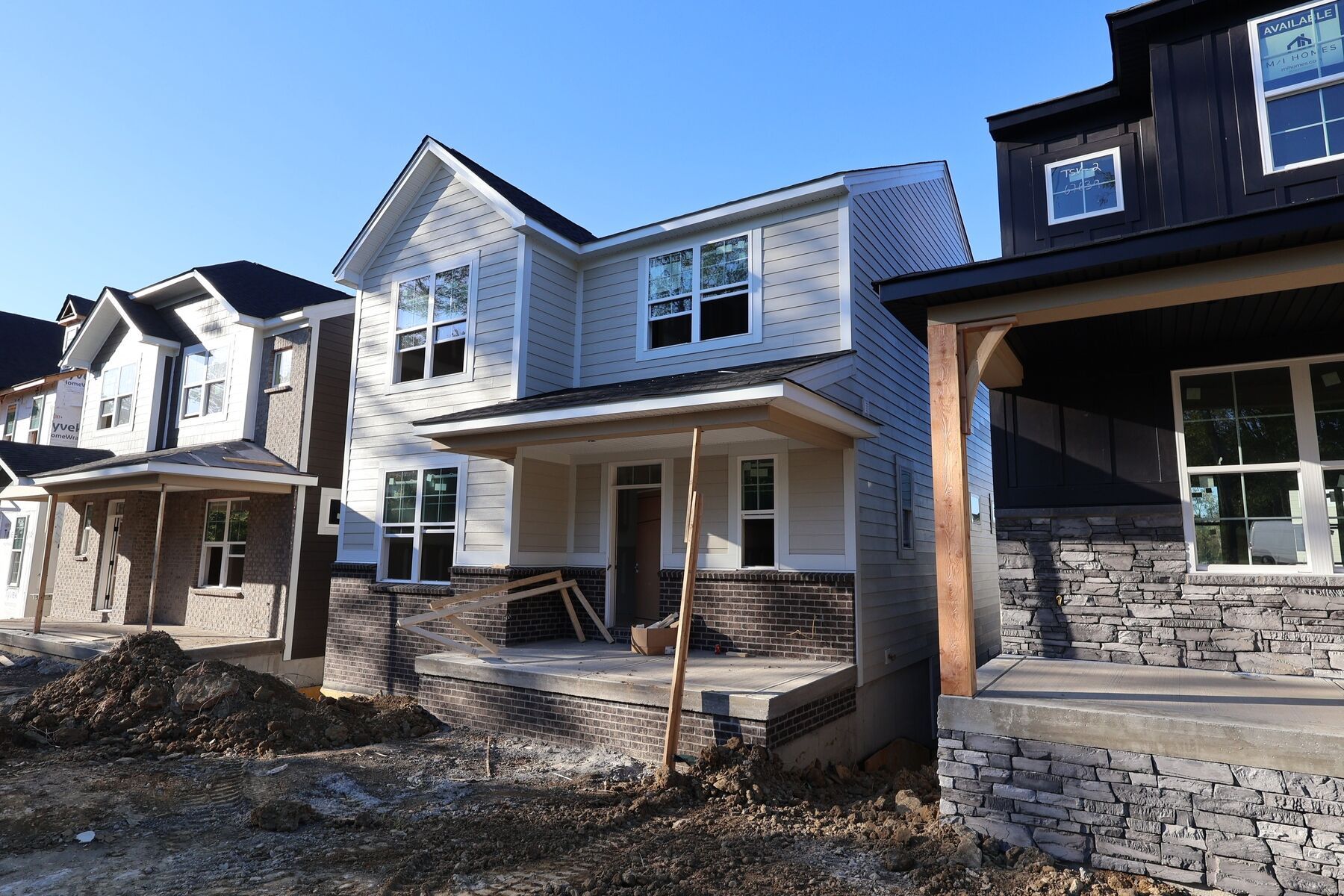 Front Exterior:Front Exterior