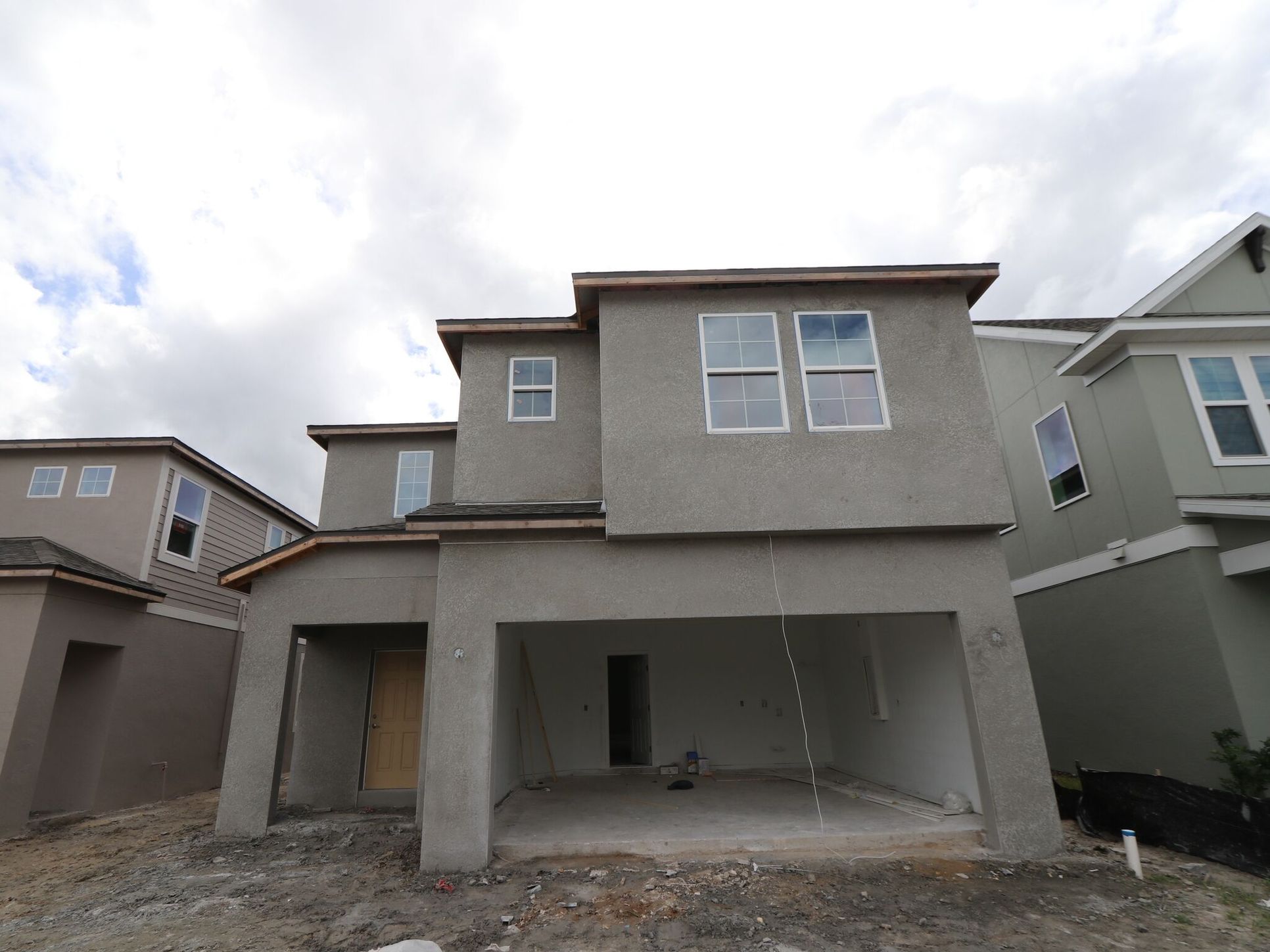 Front Exterior:Front Exterior
