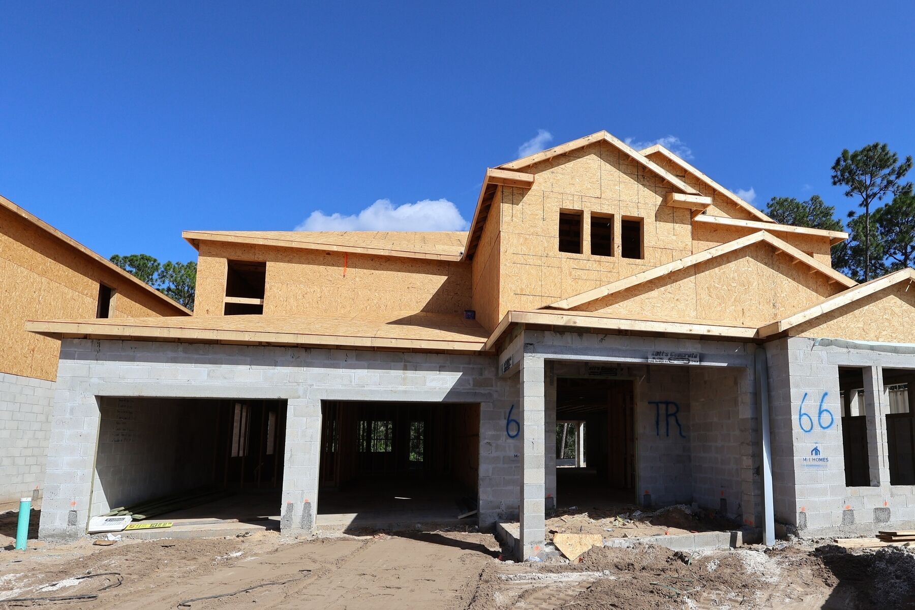 Front Exterior:Front Exterior