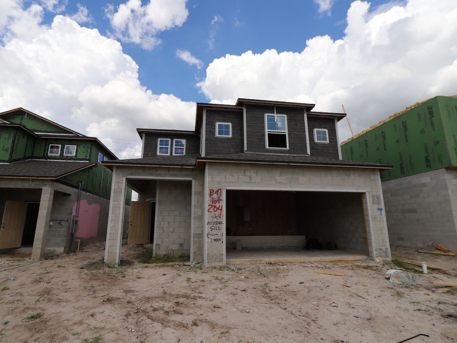 Front Exterior:Front Exterior