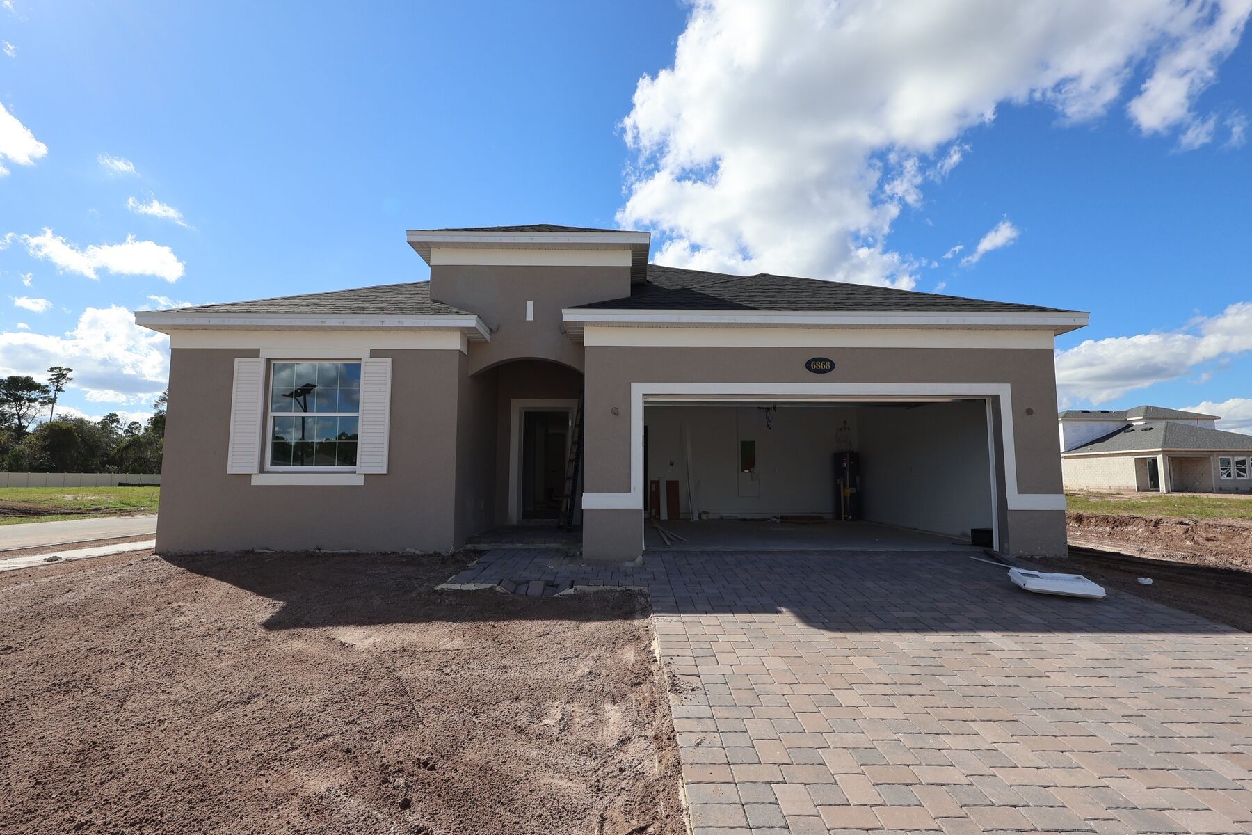Front Exterior:Front Exterior