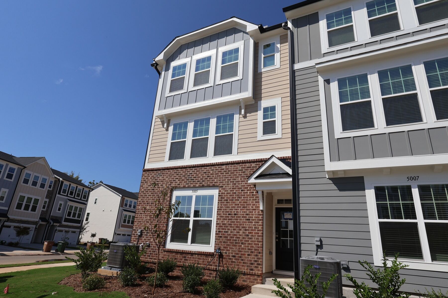 Exterior:Exterior