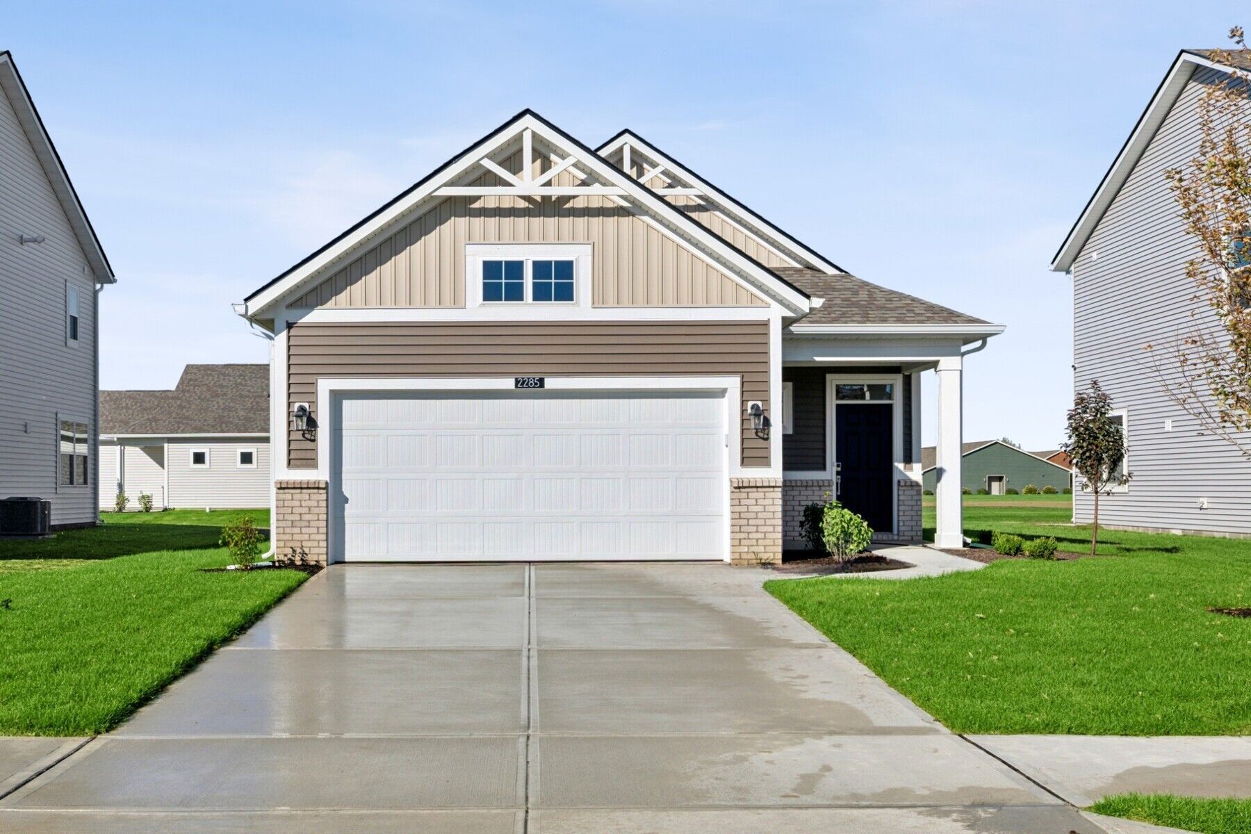 Front Exterior:Front Exterior