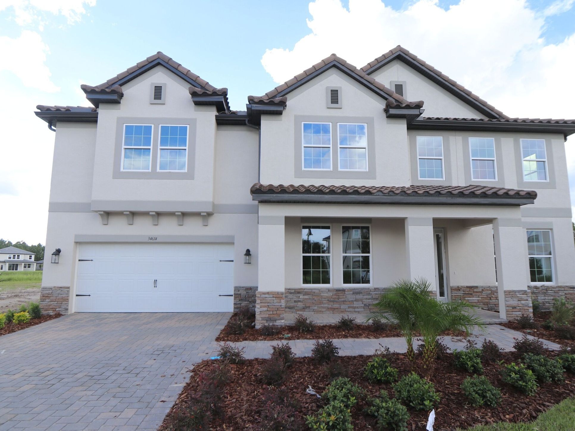 Front Exterior:Front Exterior