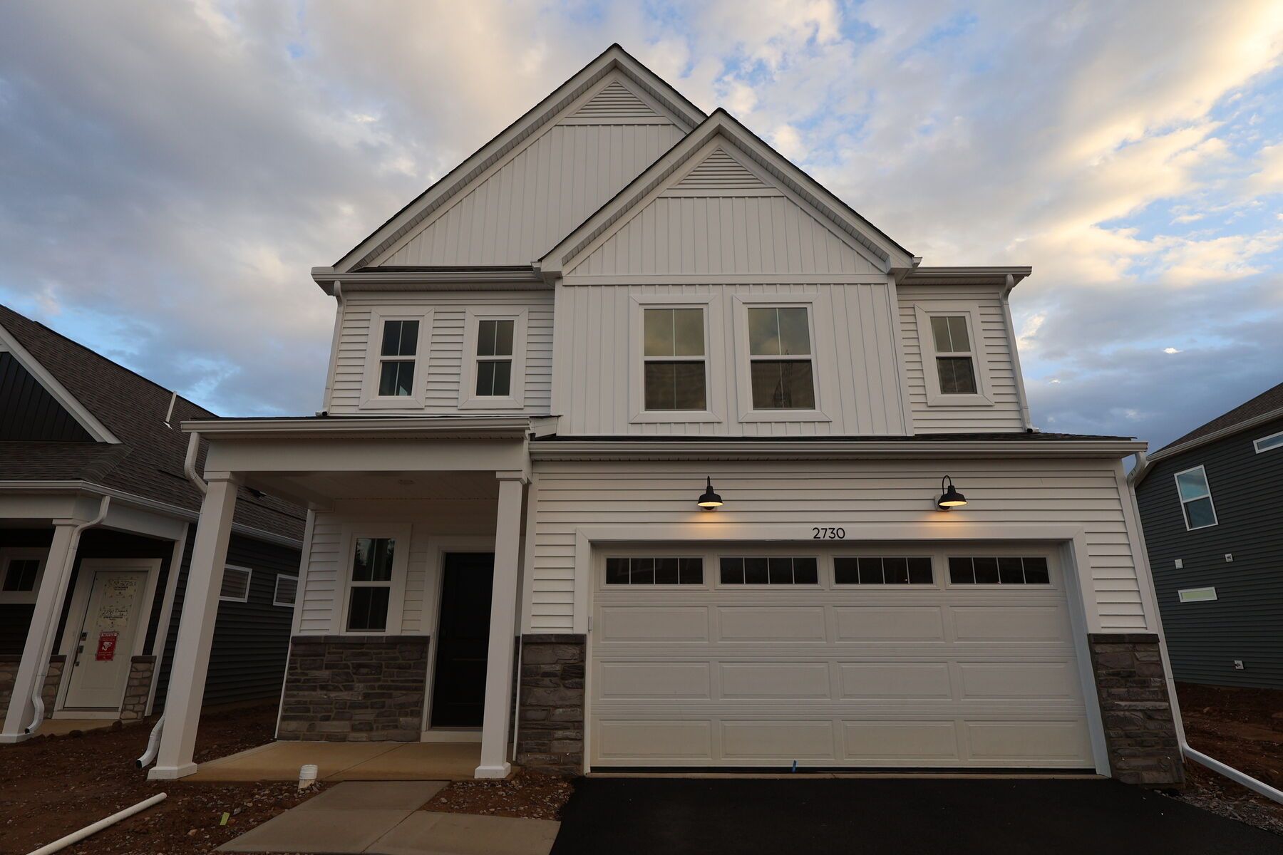 Front Exterior:Front Exterior