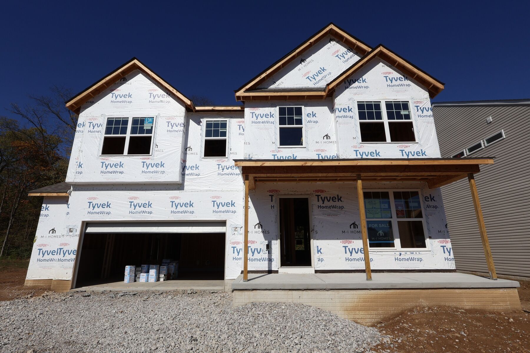 Front Exterior:Front Exterior