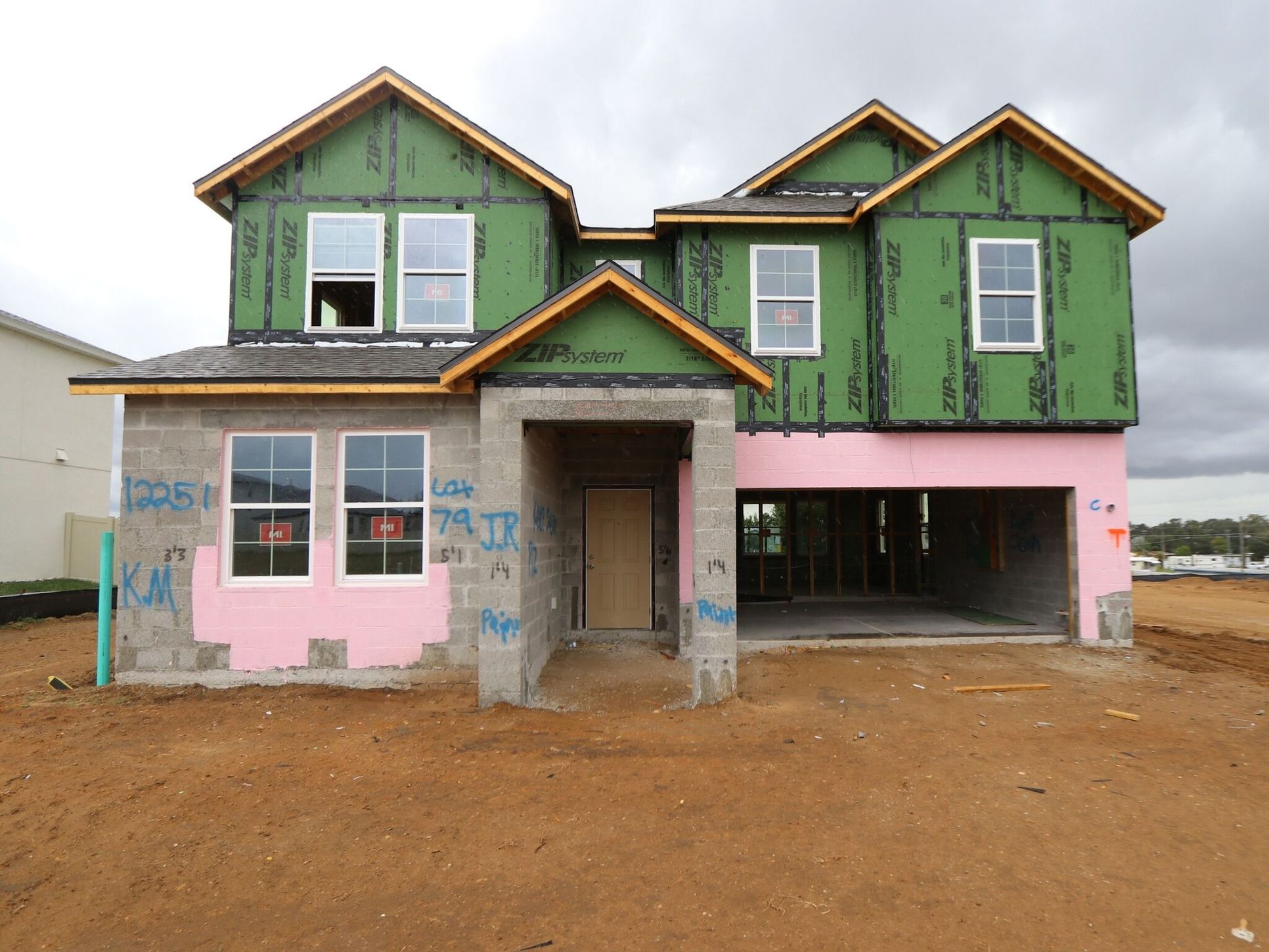 Front Exterior:Front Exterior