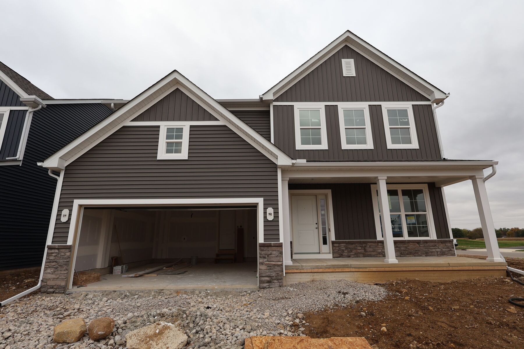 Front Exterior:Front Exterior