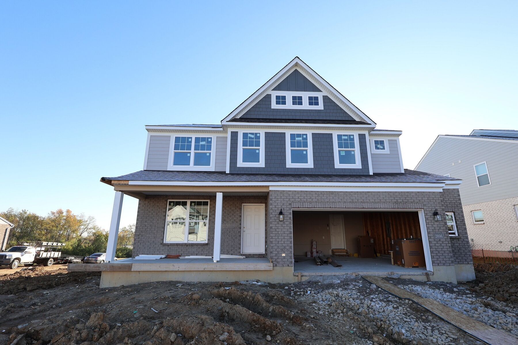 Front Exterior:Front Exterior