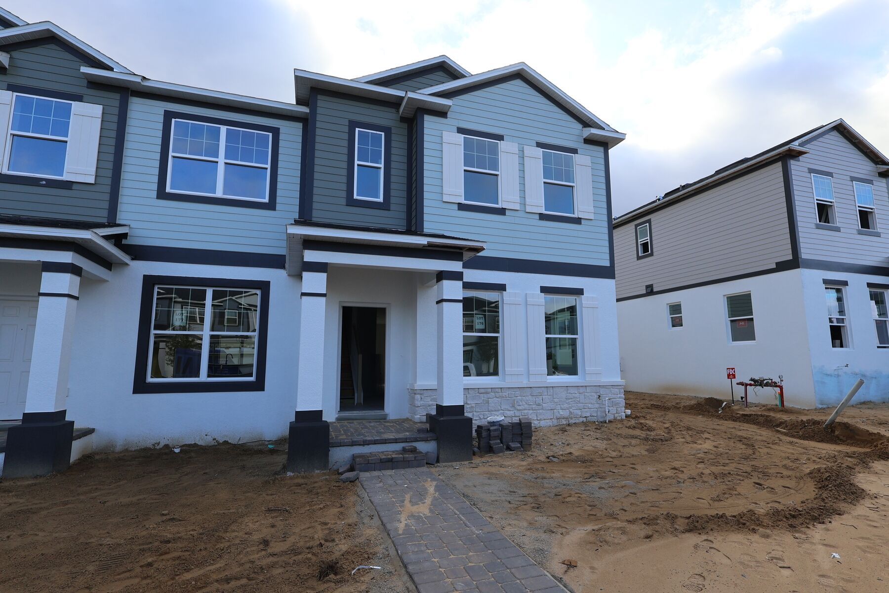 Front Exterior:Front Exterior