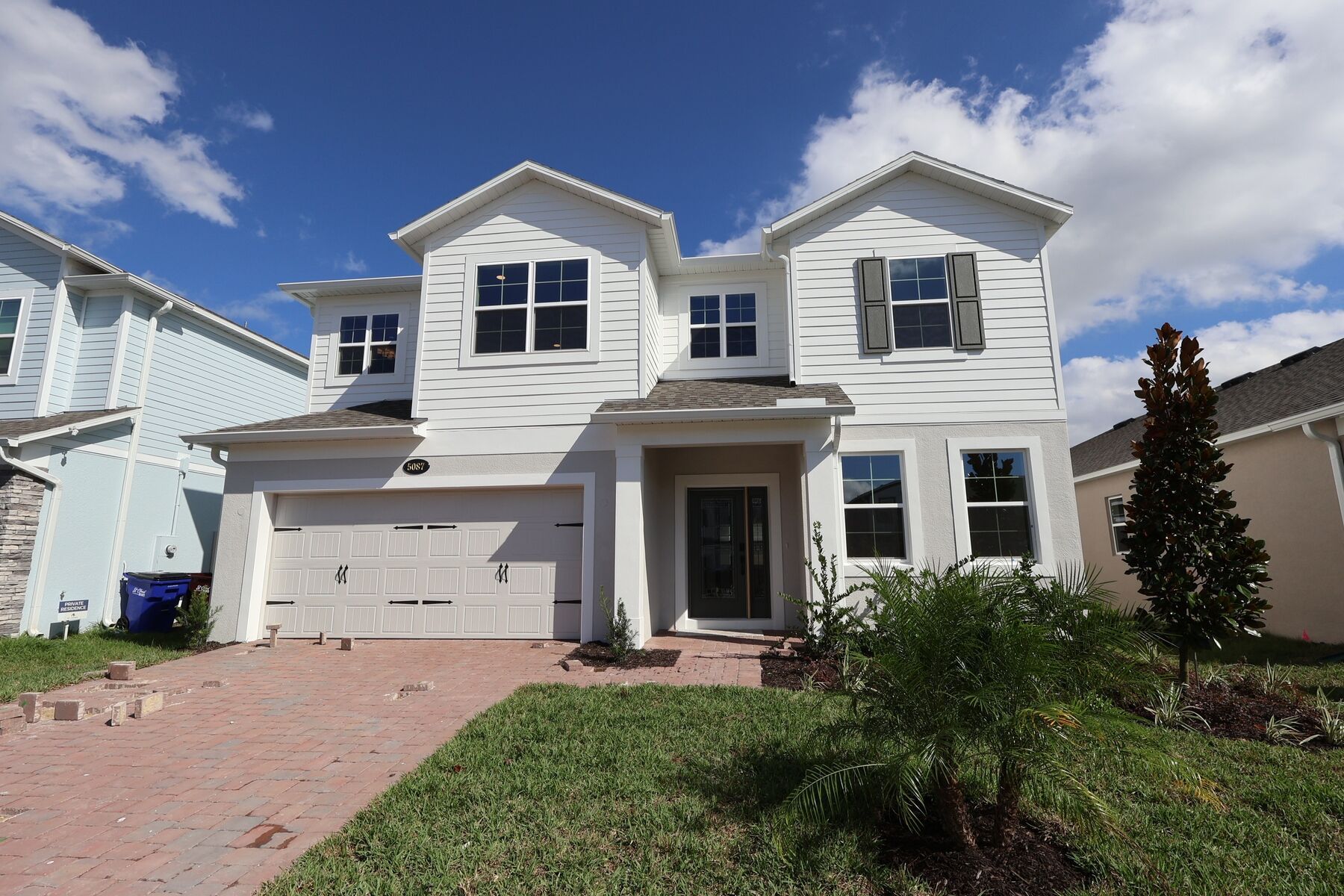 Front Exterior:Front Exterior